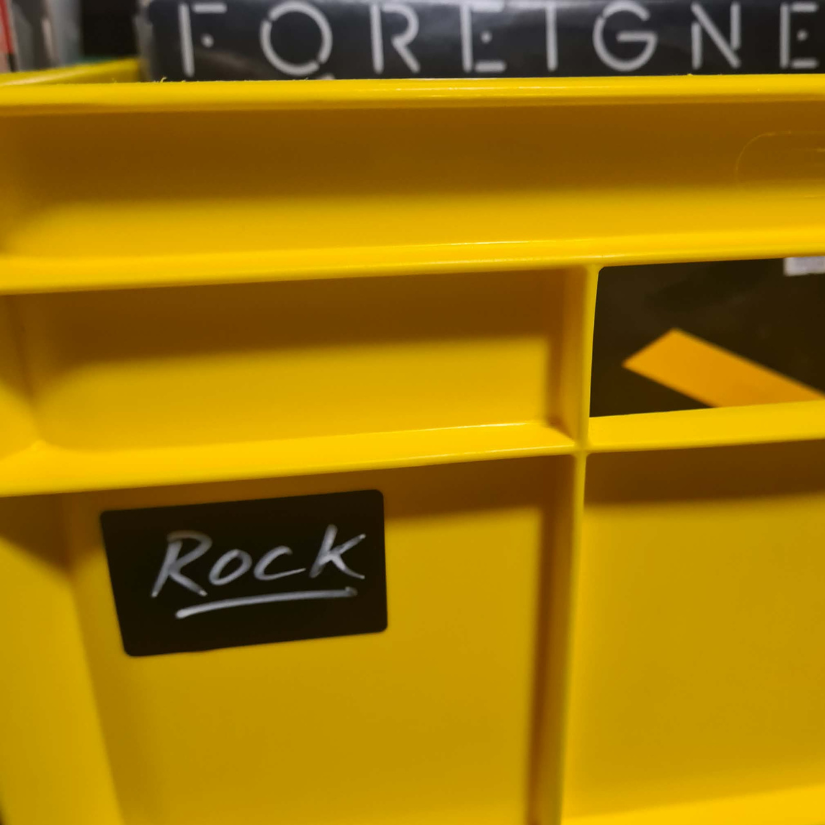 Chalkboard Record Crate Labels: 24 Stickers & Liquid Chalk Pen - FREE POSTAGE -