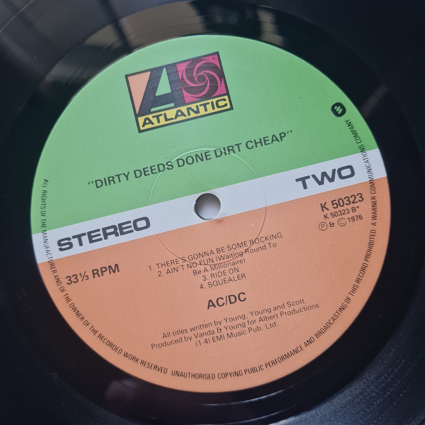 AC/DC – Dirty Deeds Done Dirt Cheap - 1976 (1976 UK Pressing) - Vinyl Record LP (near mint) - Sound Hound Records