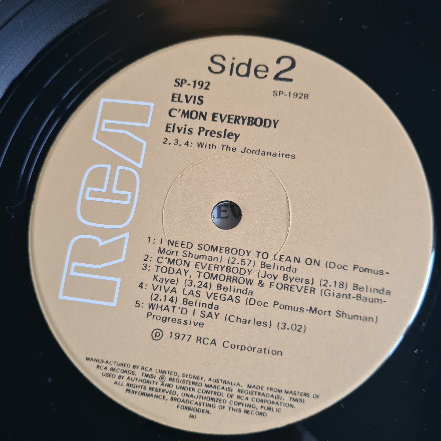 Elvis Presley – C'mon Everybody - 1977 - Vinyl Record LP (near mint) - Sound Hound Records