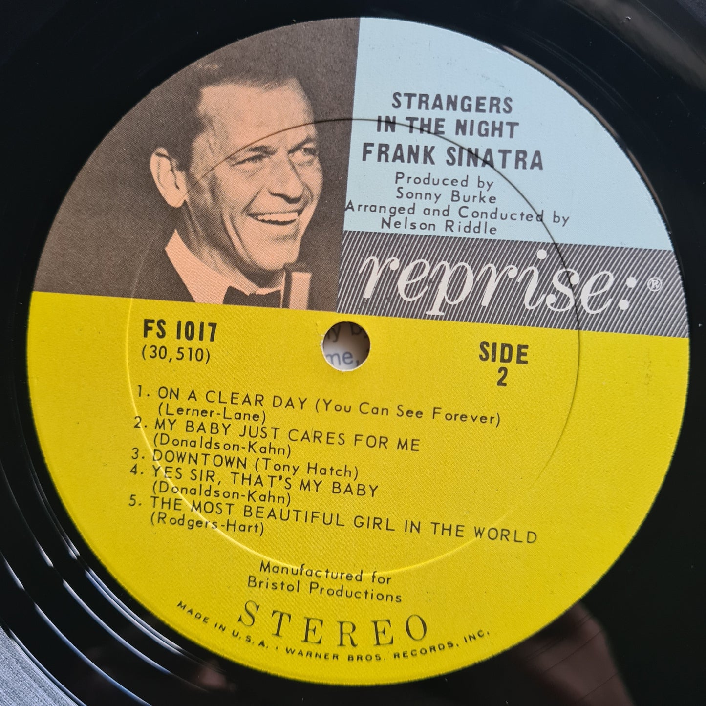 Frank Sinatra – Strangers In The Night - 1966 (USA pressing) - Vinyl Record LP