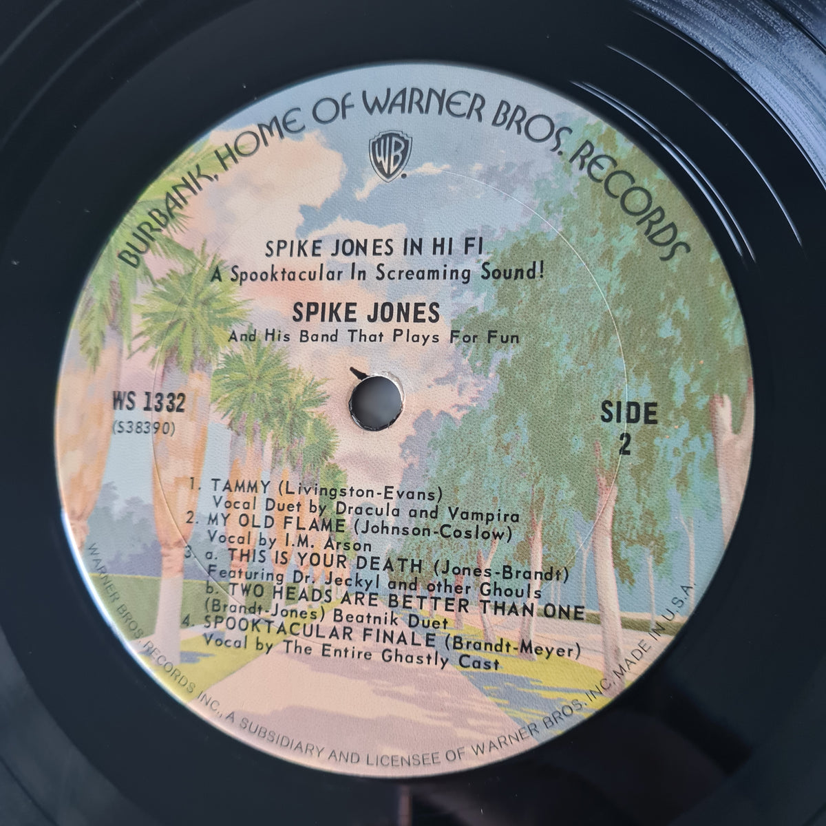 Spike Jones And The Band That Plays For Fun – Spike Jones in Hi-Fi and A Spooktacular in Screaming Sound - 1959 (70's USA Pressing) - Vinyl Record LP