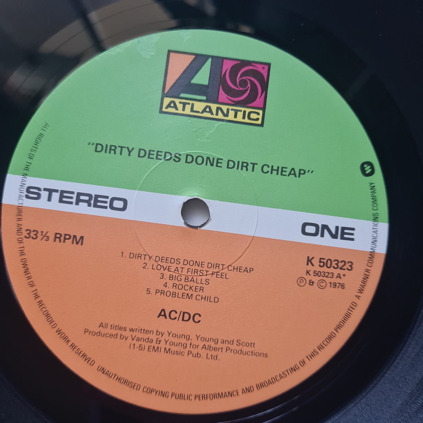 AC/DC – Dirty Deeds Done Dirt Cheap - 1976 (1976 UK Pressing) - Vinyl Record LP (near mint) - Sound Hound Records