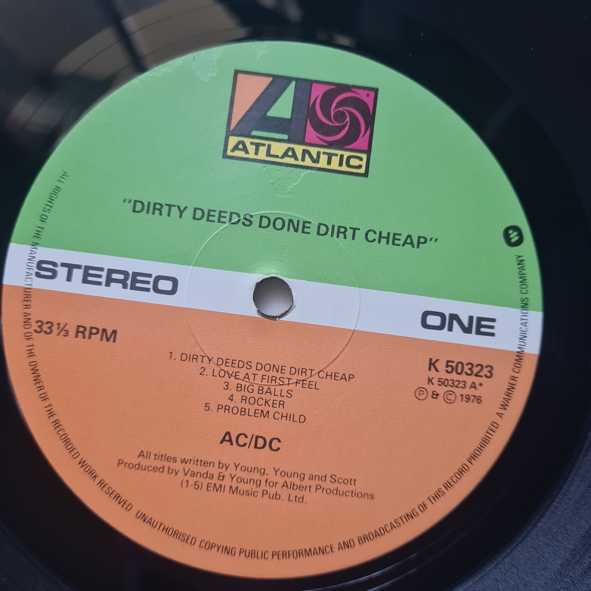 AC/DC – Dirty Deeds Done Dirt Cheap - 1976 (1976 UK Pressing) - Vinyl Record LP (near mint) - Sound Hound Records
