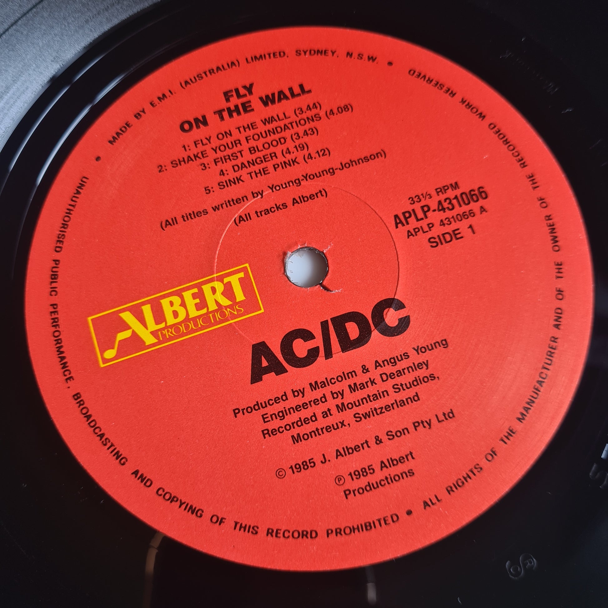 AC/DC – Fly On The Wall - 1985 (1st Australian Pressing) - Vinyl Record LP - Sound Hound Records