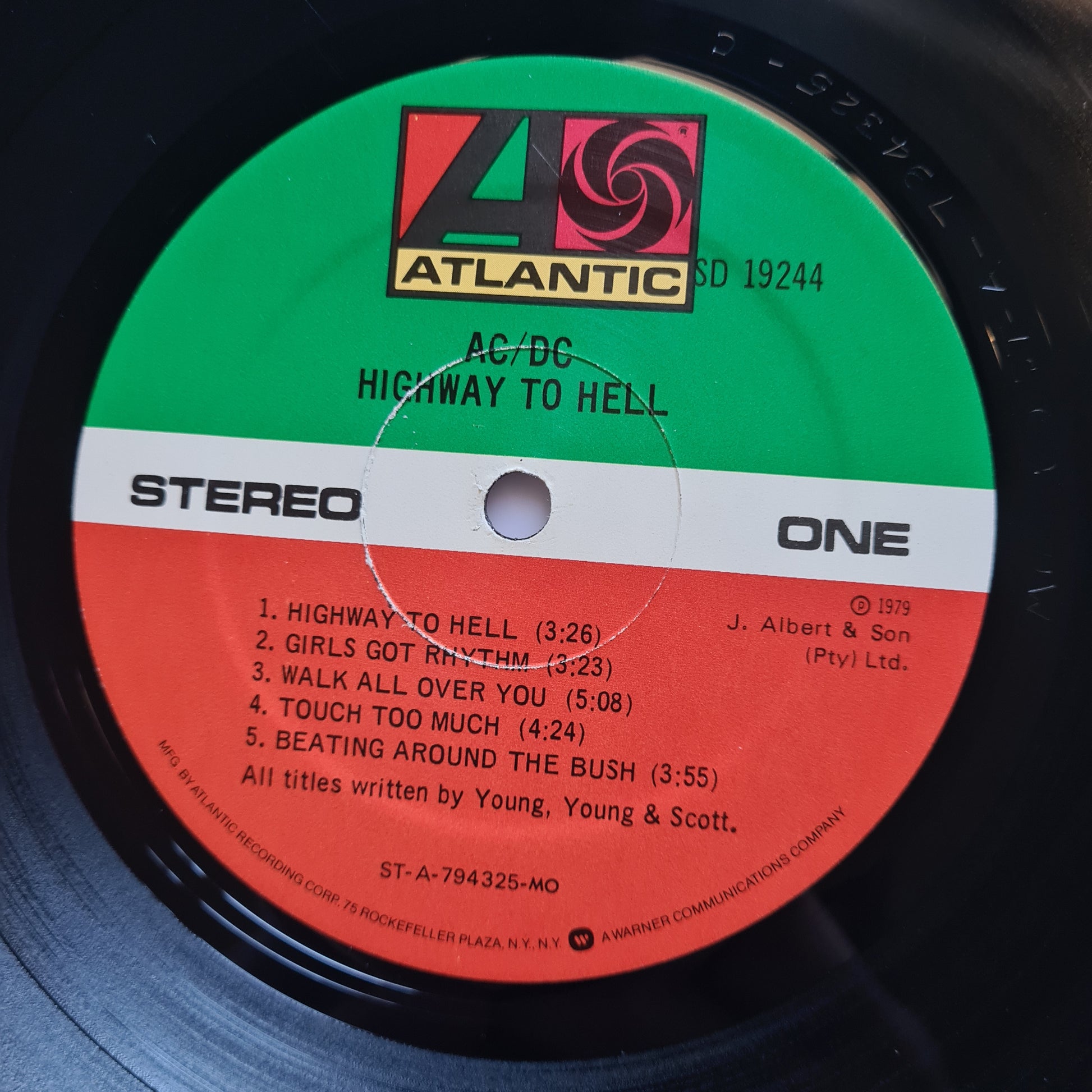 AC/DC – Highway To Hell - 1979 (USA Pressing) - Vinyl Record LP - Sound Hound Records
