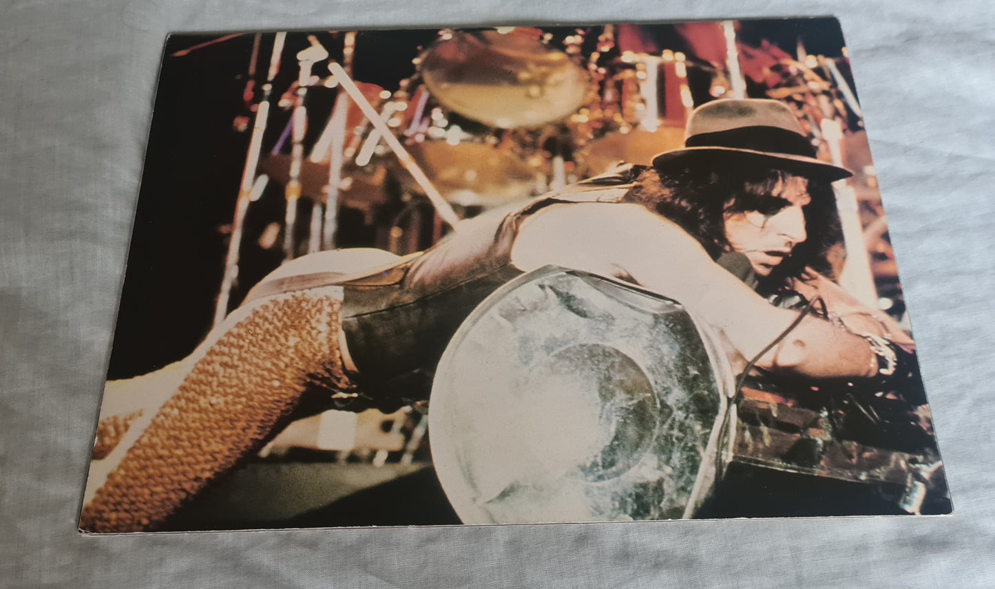 ALICE COOPER- 1986 THE NIGHTMARE RETURNS TOUR- TOUR BOOK- PROGRAM - Sound Hound Records