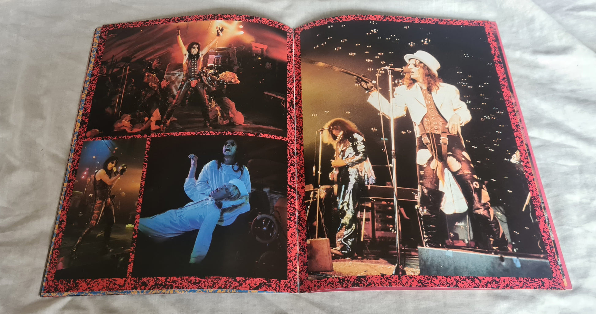 ALICE COOPER- 1986 THE NIGHTMARE RETURNS TOUR- TOUR BOOK- PROGRAM - Sound Hound Records