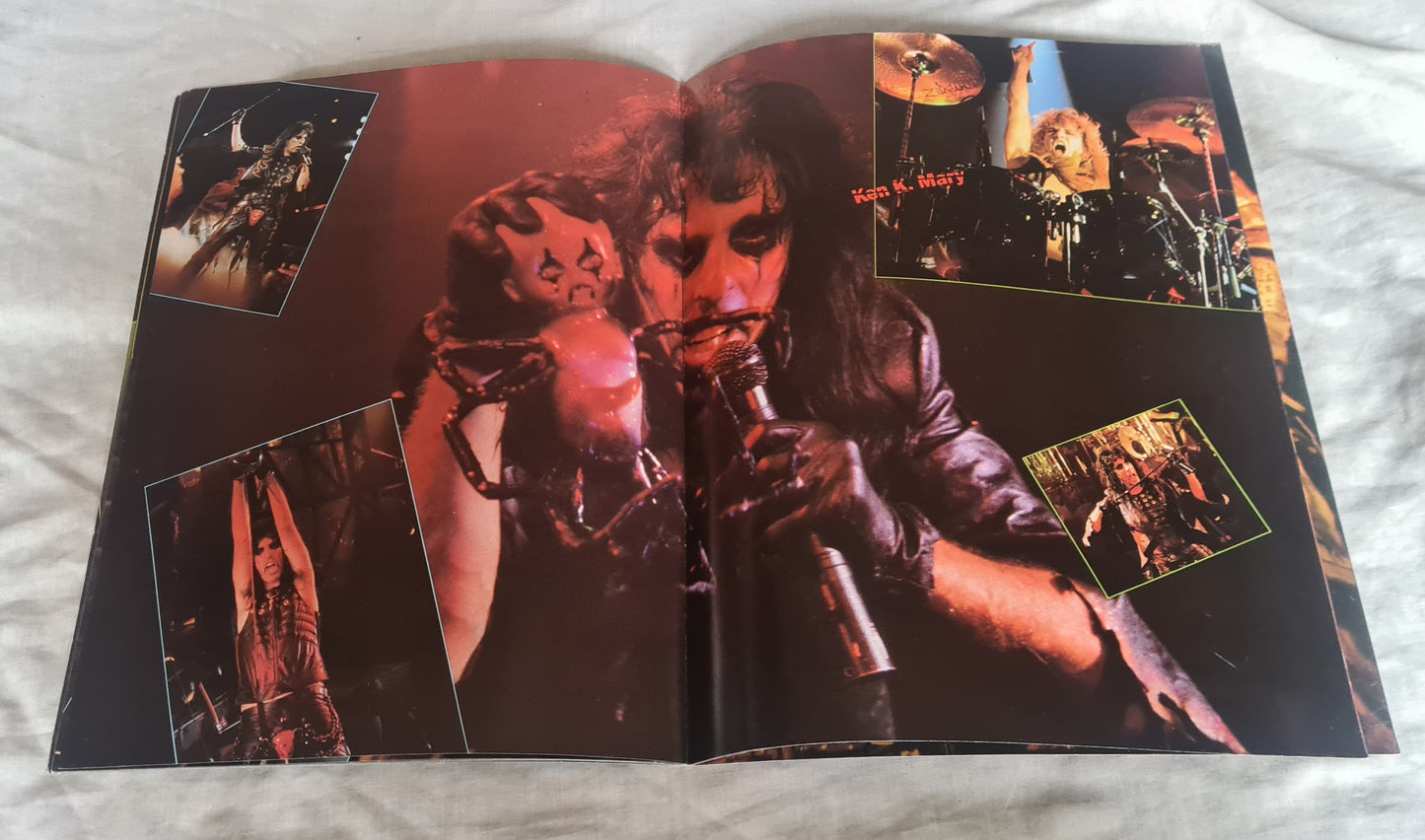ALICE COOPER- 1987 RAISE YOUR FIST AND YELL TOUR - TOUR BOOK- PROGRAM - Sound Hound Records
