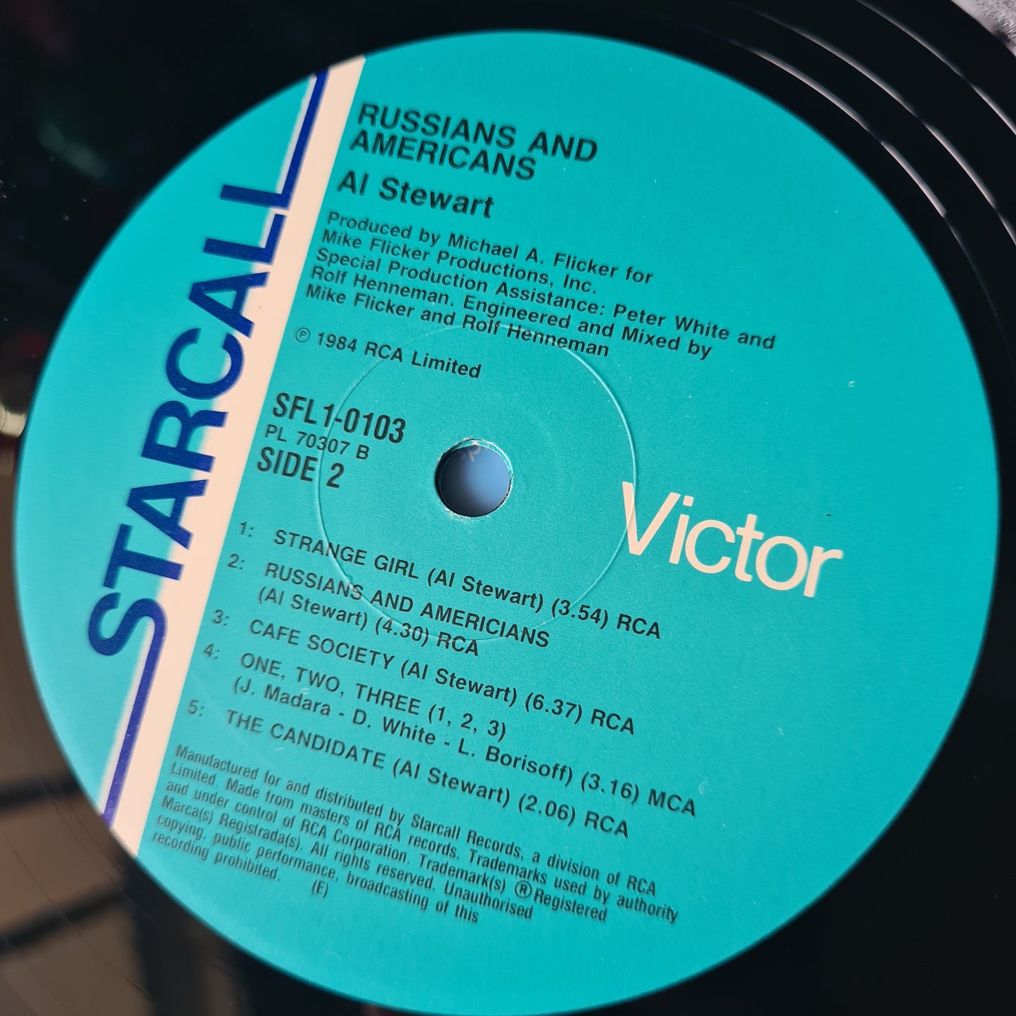 Al Stewart – Russians & Americans - 1984 - Vinyl Record LP (near mint) - Sound Hound Records