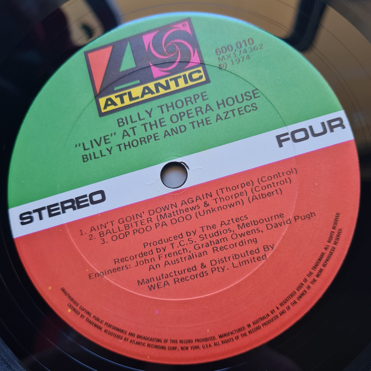 Billy Thorpe & The Aztecs (w/ Lobby Lloyde) – Steaming At The Opera House - 1974 (2LP Gatefold) - Vinyl Record - Sound Hound Records