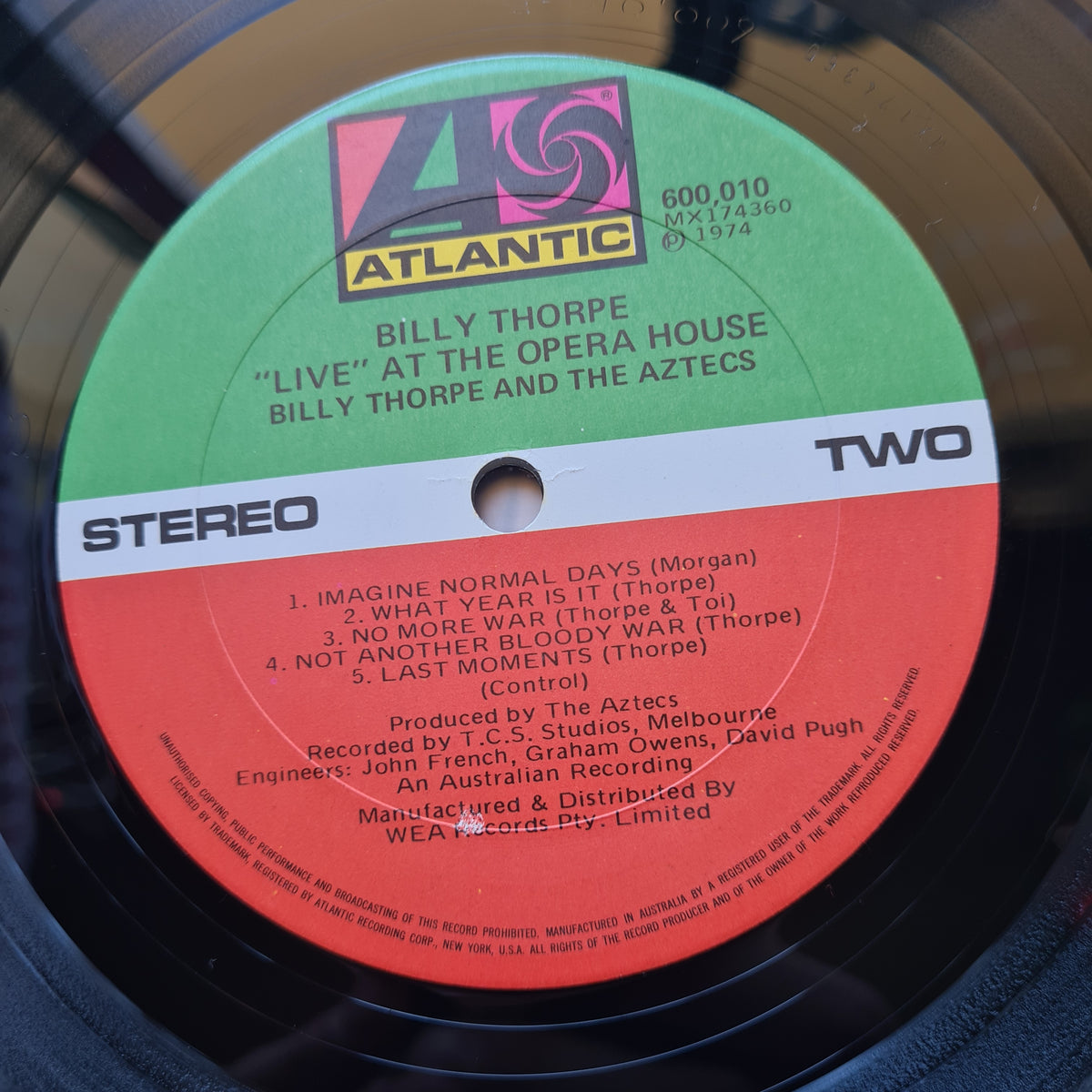 Billy Thorpe & The Aztecs (w/ Lobby Lloyde) – Steaming At The Opera House - 1974 (2LP Gatefold) - Vinyl Record - Sound Hound Records