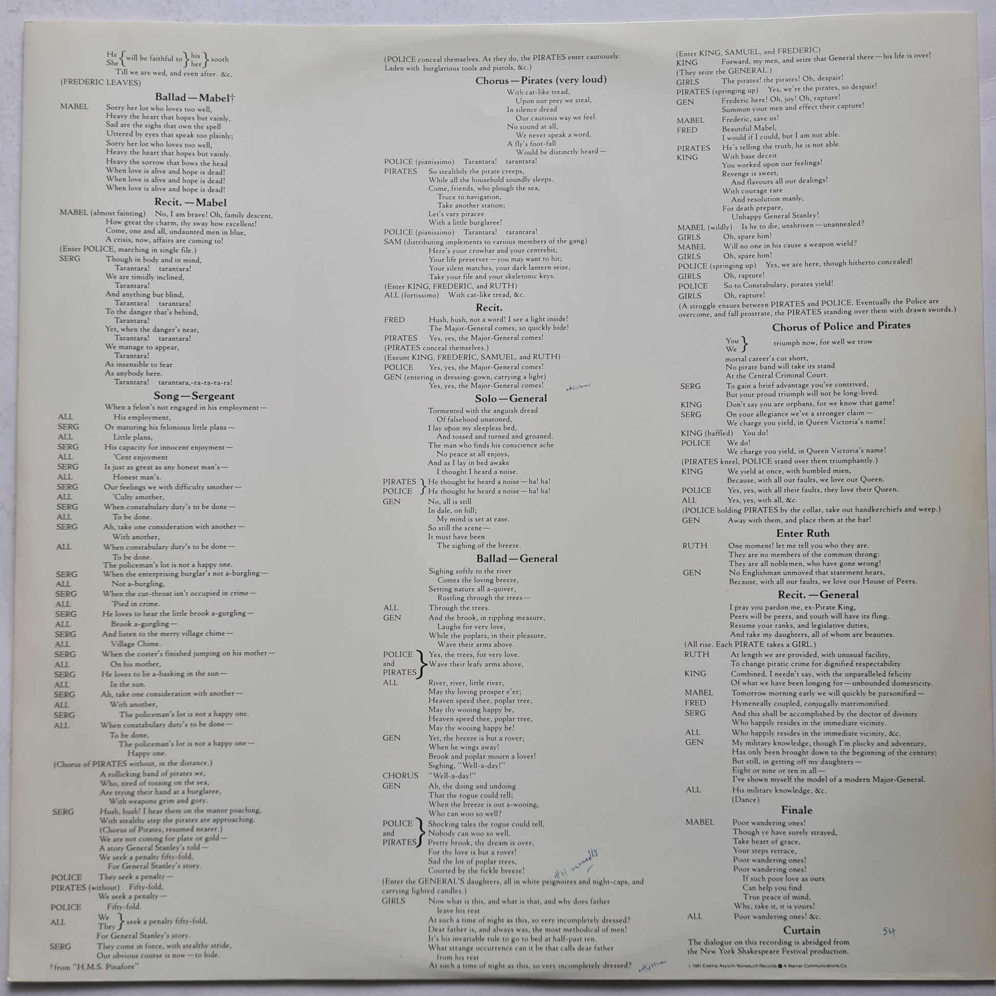 Broadway Cast (Linda Ronstadt) – Gilbert & Sullivan's The Pirates Of Penzance - 1981 (Gatefold) - Vinyl Record 2LP - Sound Hound Records