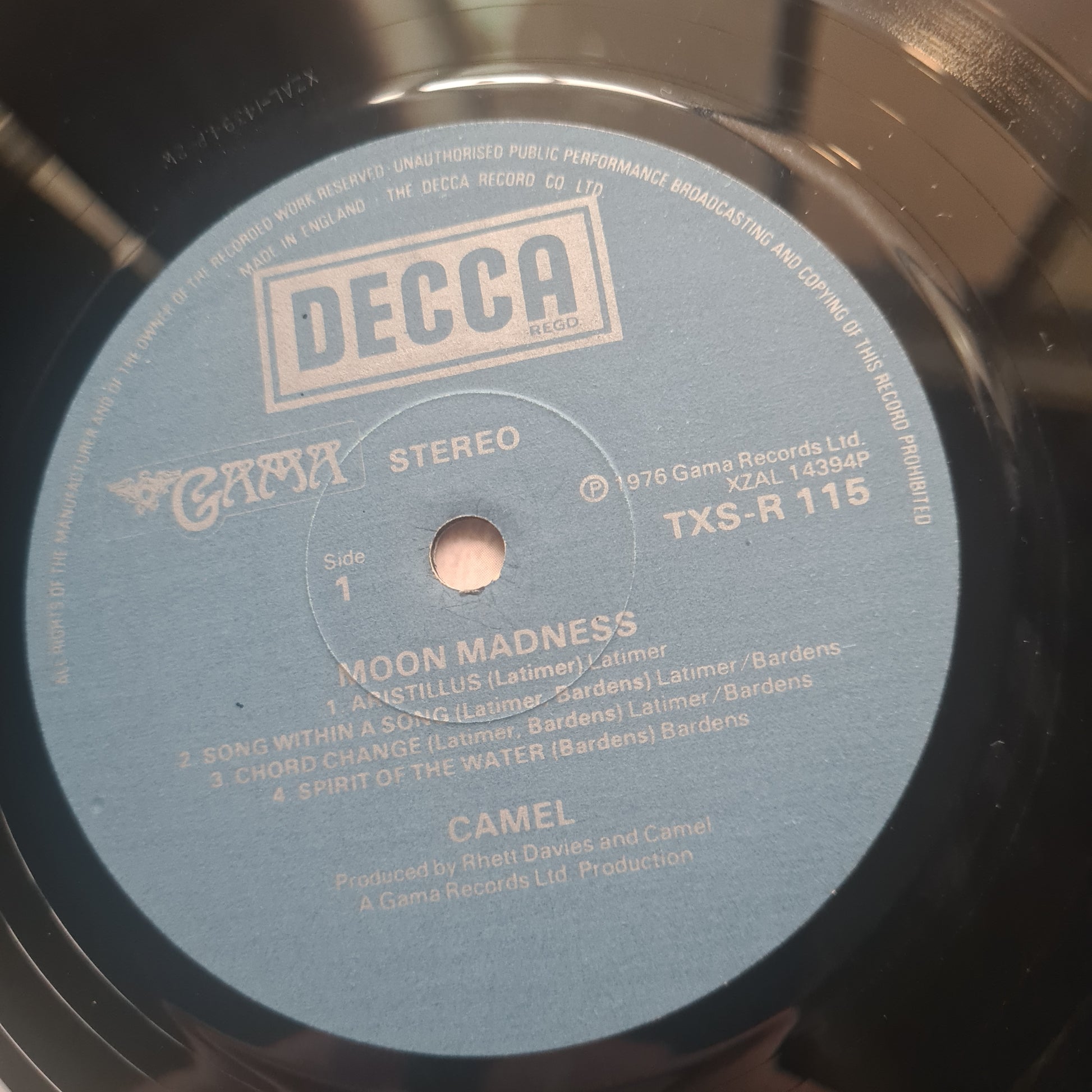 Camel – Moonmadness - 1976 - Vinyl Record LP (Textured Cover) - Sound Hound Records