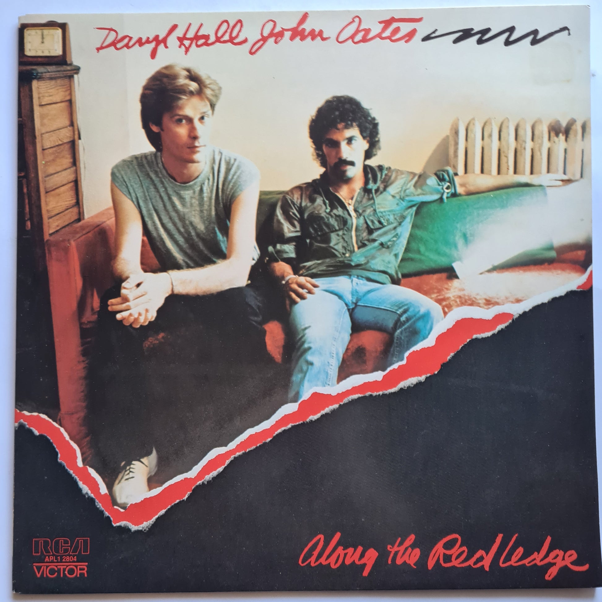 Daryl Hall & John Oates – Along The Red Ledge - 1978 - Vinyl Record LP - Sound Hound Records