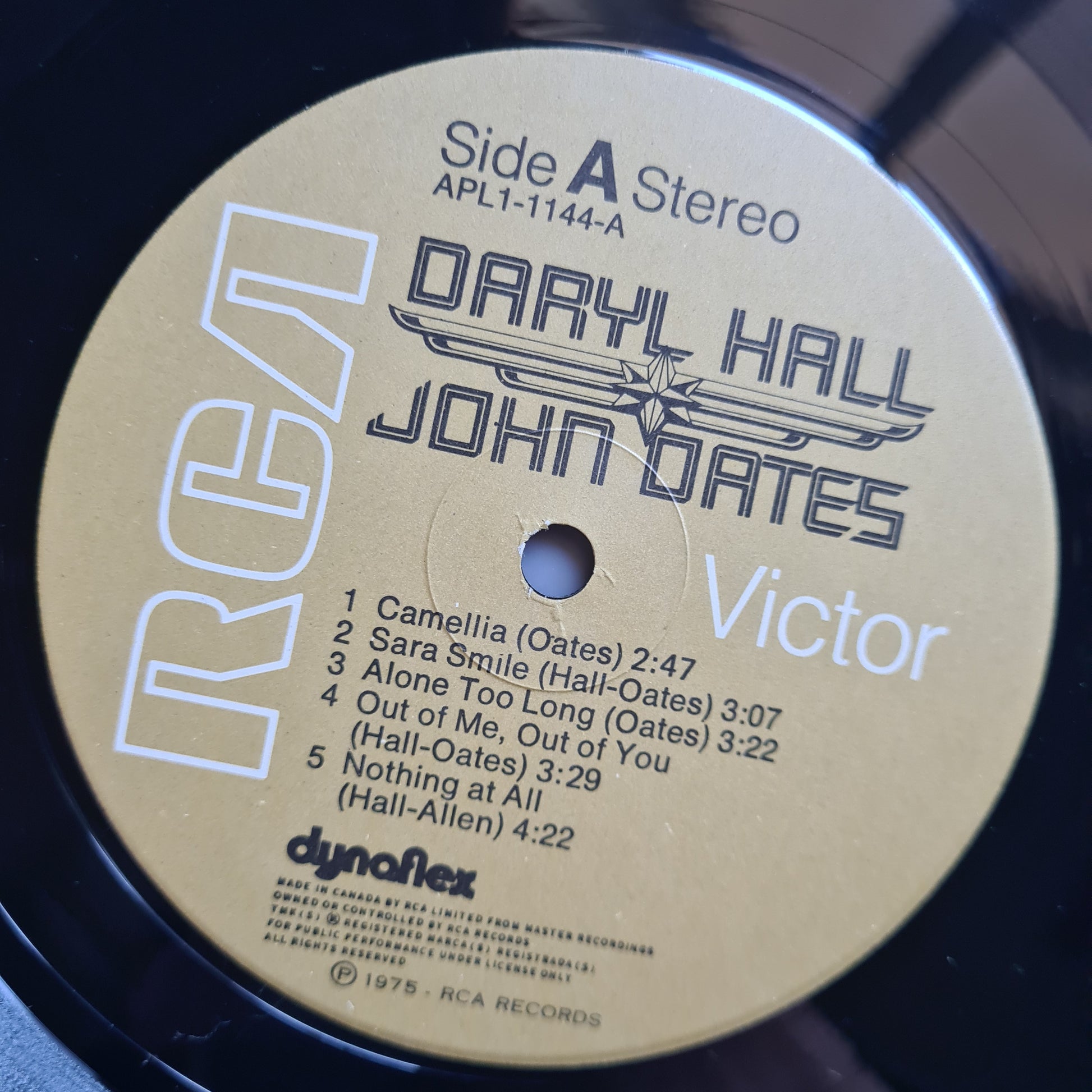 Daryl Hall & John Oates – Daryl Hall & John Oates  - 1975 (Canadian Pressing) - Vinyl Record LP - Sound Hound Records