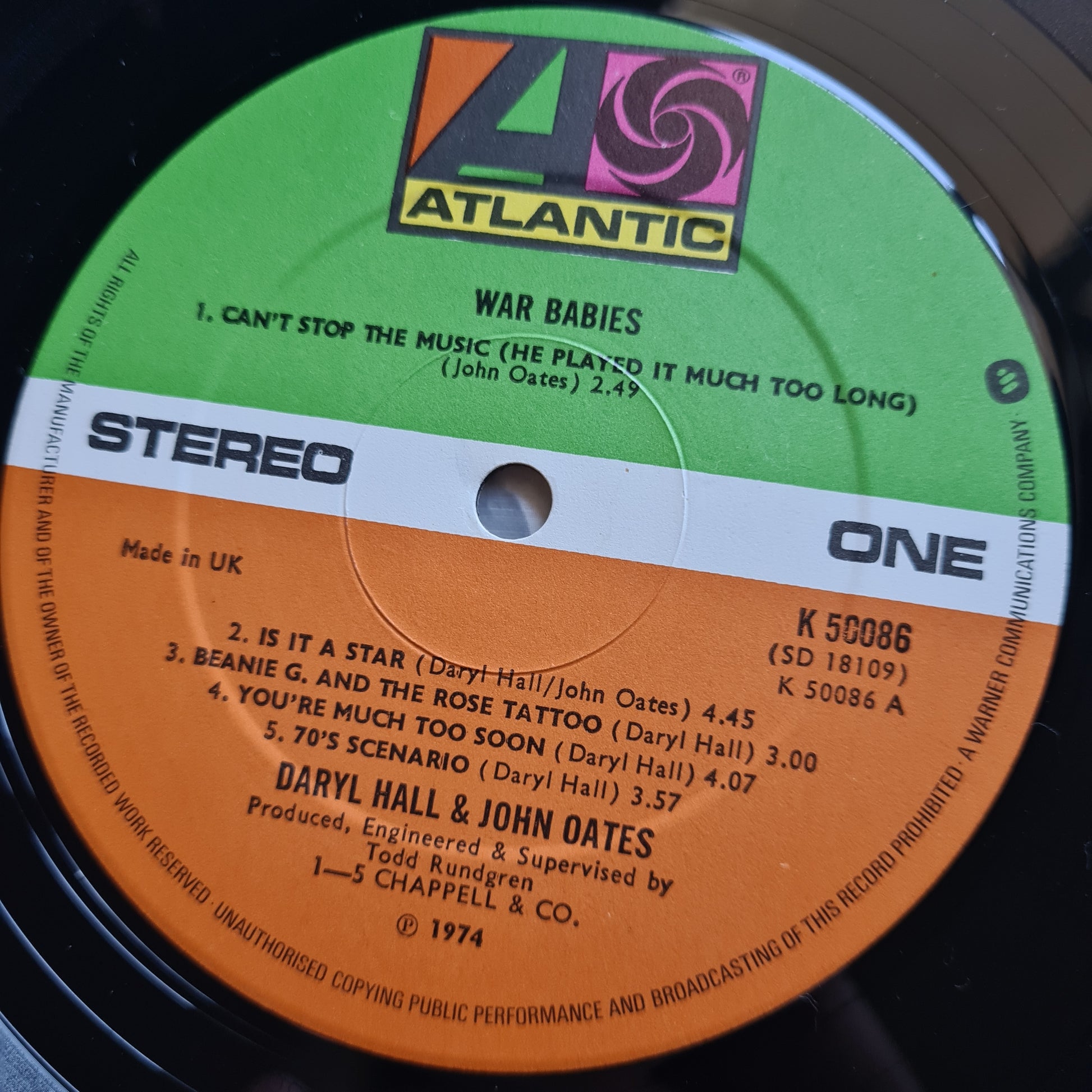 Daryl Hall & John Oates – War Babies - 1974 (UK Pressing) - Vinyl Record LP - Sound Hound Records