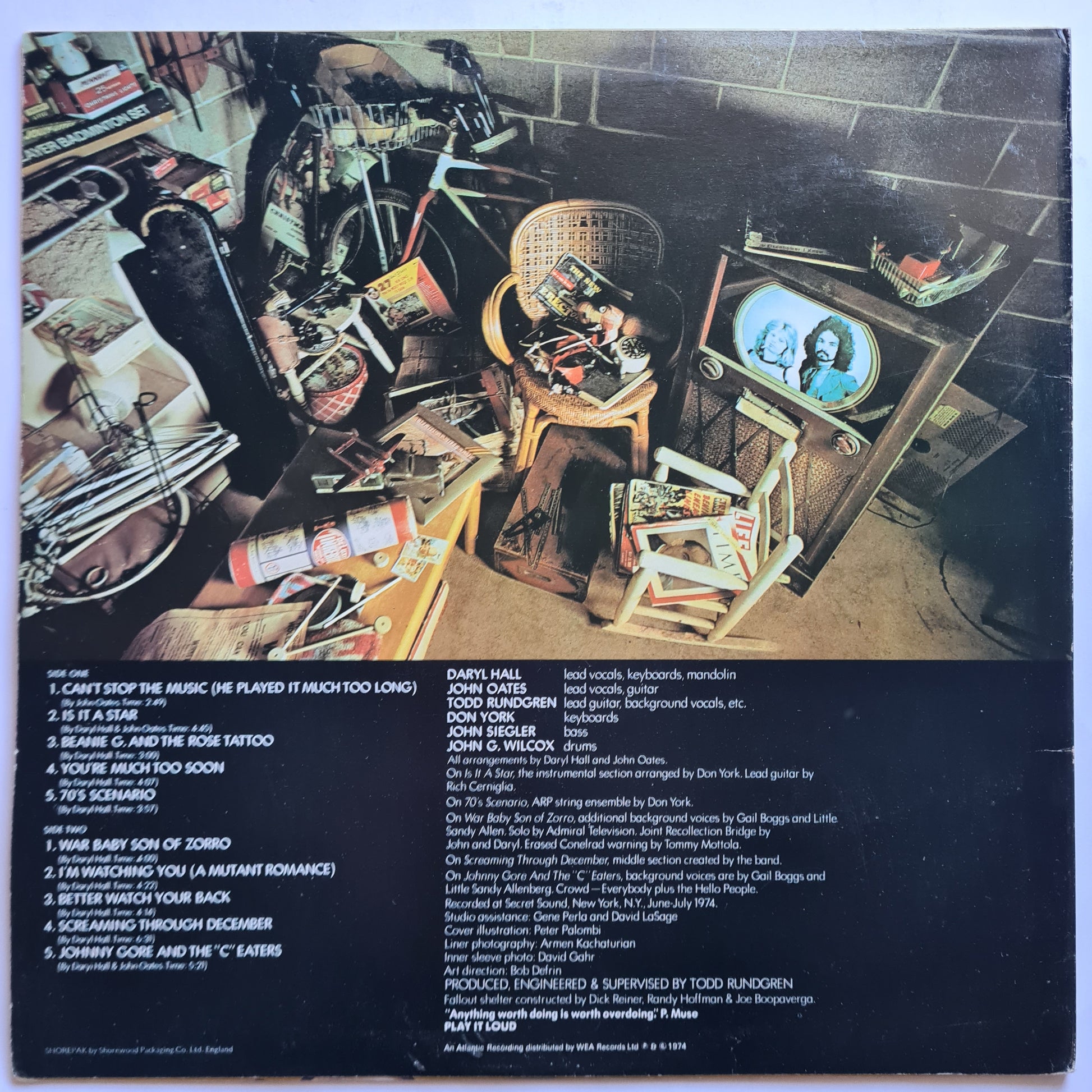 Daryl Hall & John Oates – War Babies - 1974 (UK Pressing) - Vinyl Record LP - Sound Hound Records
