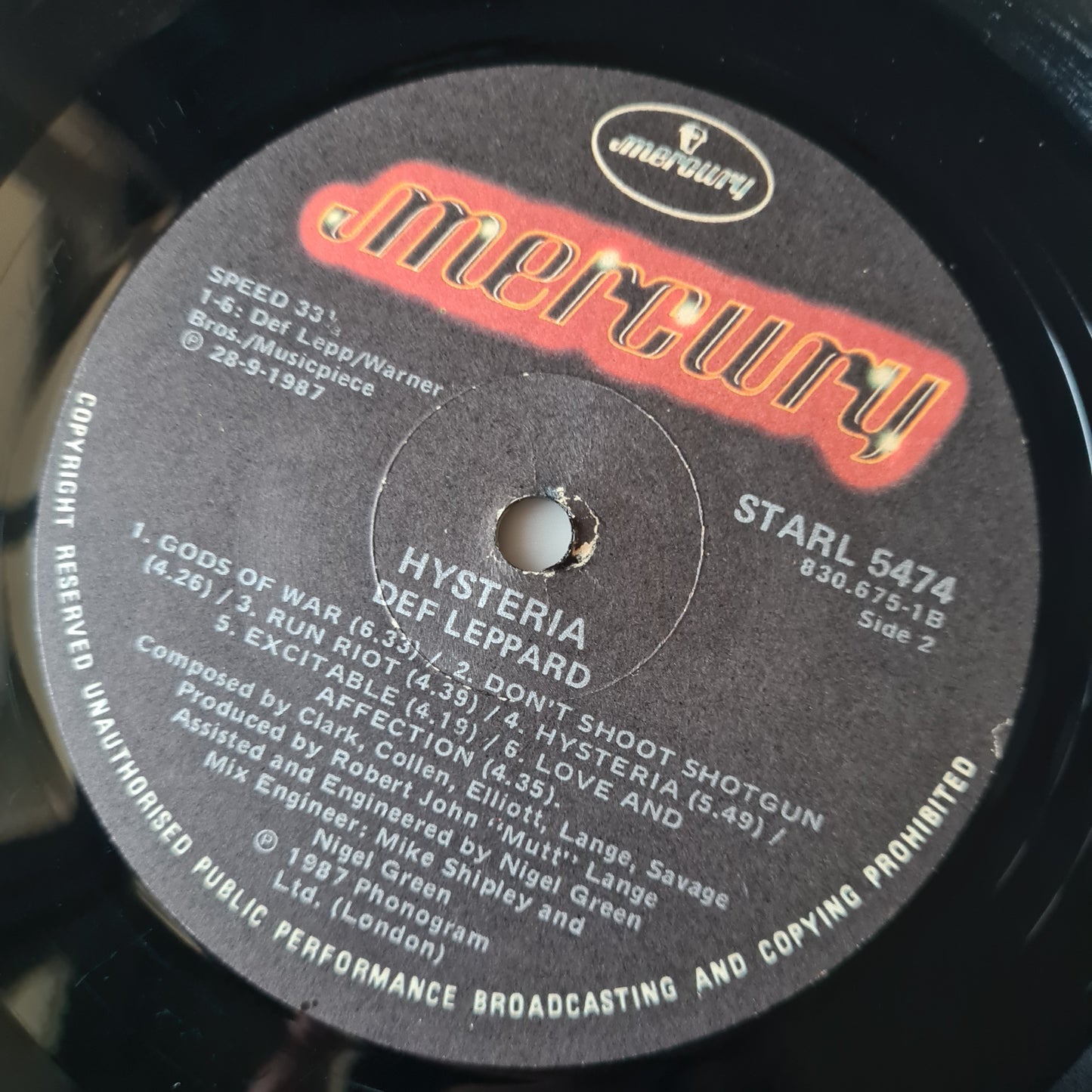 Def Leppard – Hysteria - 1987 (South African Pressing) - Vinyl Record LP (near mint) - Sound Hound Records