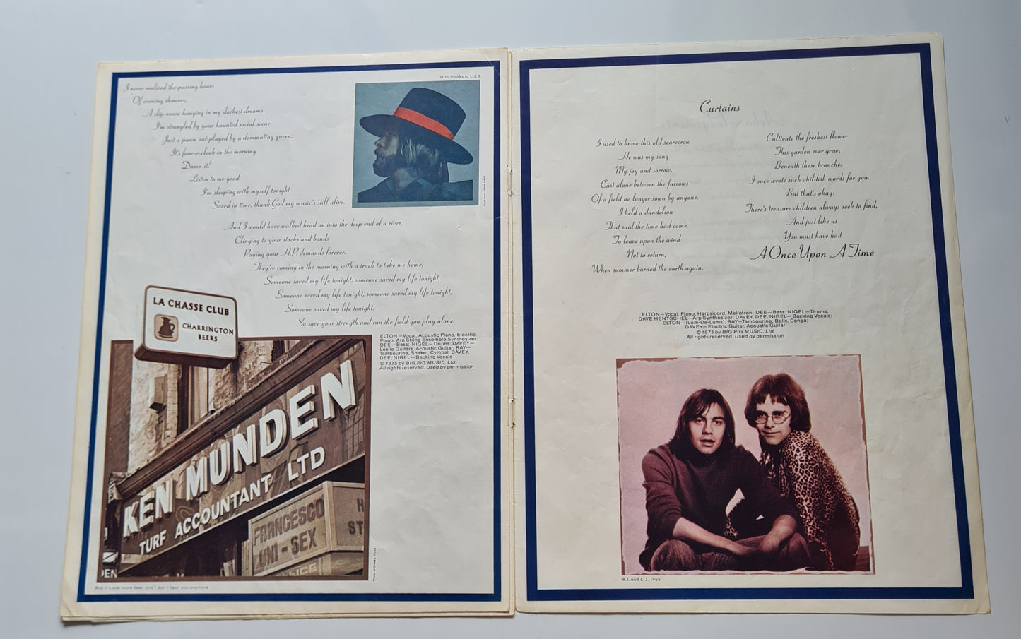 Elton John – Captain Fantastic & The Brown Dirt Cowboy - 1975 (First UK Pressing) - Vinyl Record LP  (with booklets) - Sound Hound Records