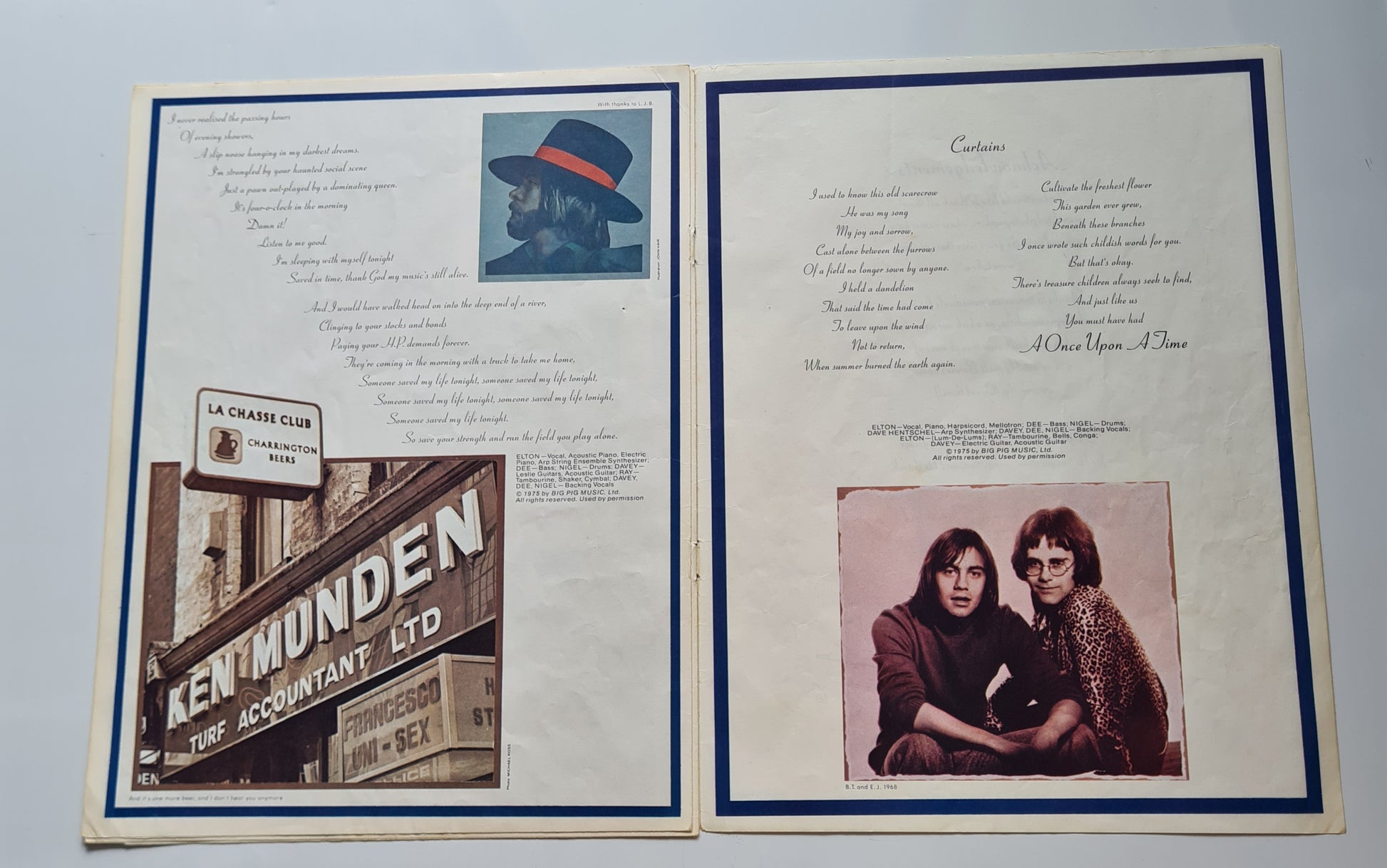 Elton John – Captain Fantastic & The Brown Dirt Cowboy - 1975 (First UK Pressing) - Vinyl Record LP  (with booklets) - Sound Hound Records