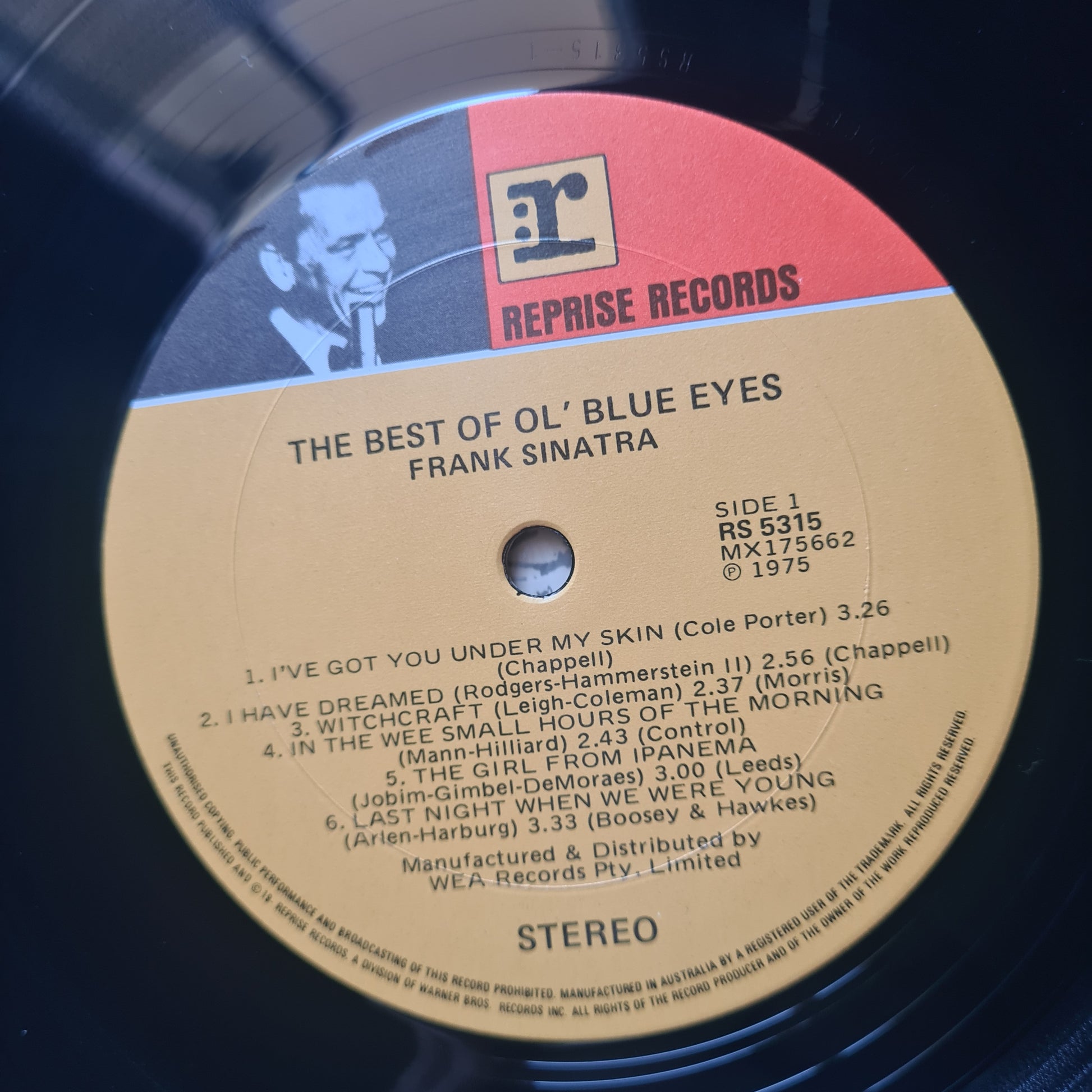 Frank Sinatra – Best Of Ol' Blue Eyes - 1975 - Vinyl Record LP (near mint) - Sound Hound Records
