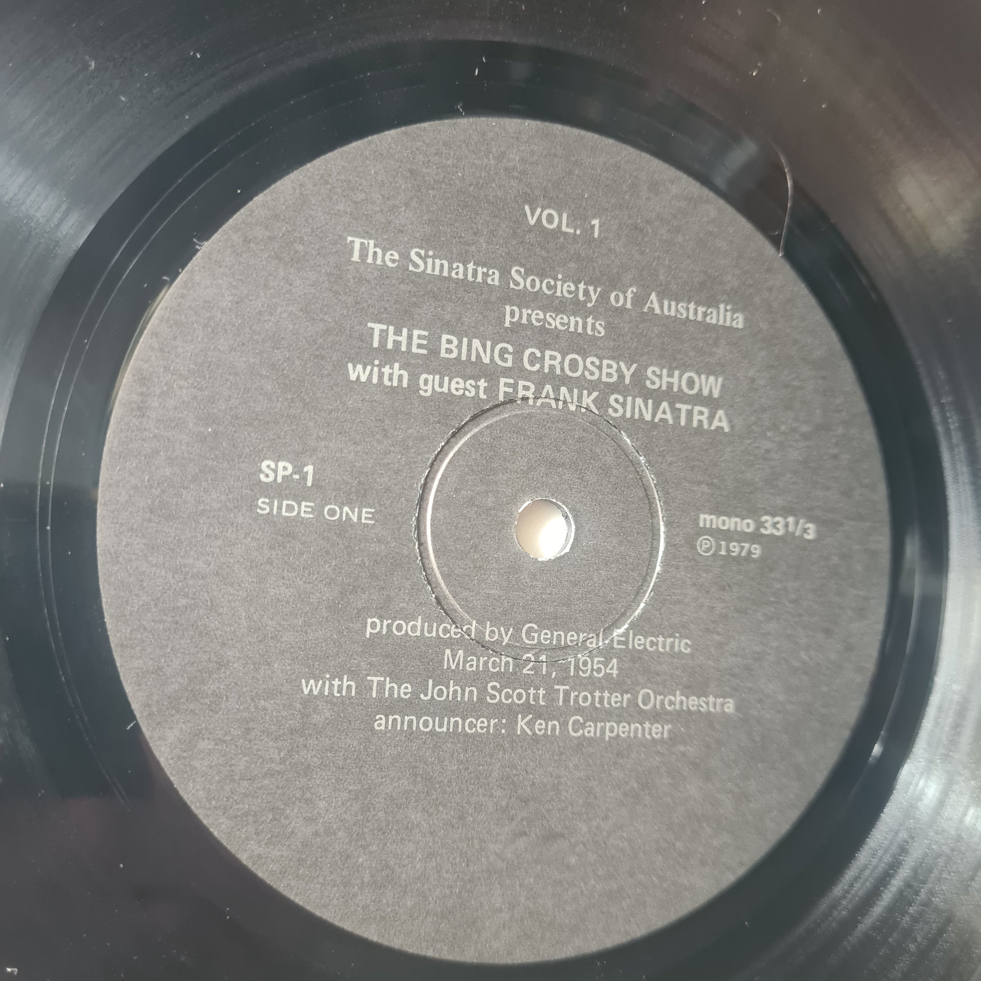 Frank Sinatra & Bing Crosby – The Sinatra Society Of Australia Presents: The Bing Crosby Show With Guest Frank Sinatra- 1979 - Vinyl Record LP (near mint) - Sound Hound Records