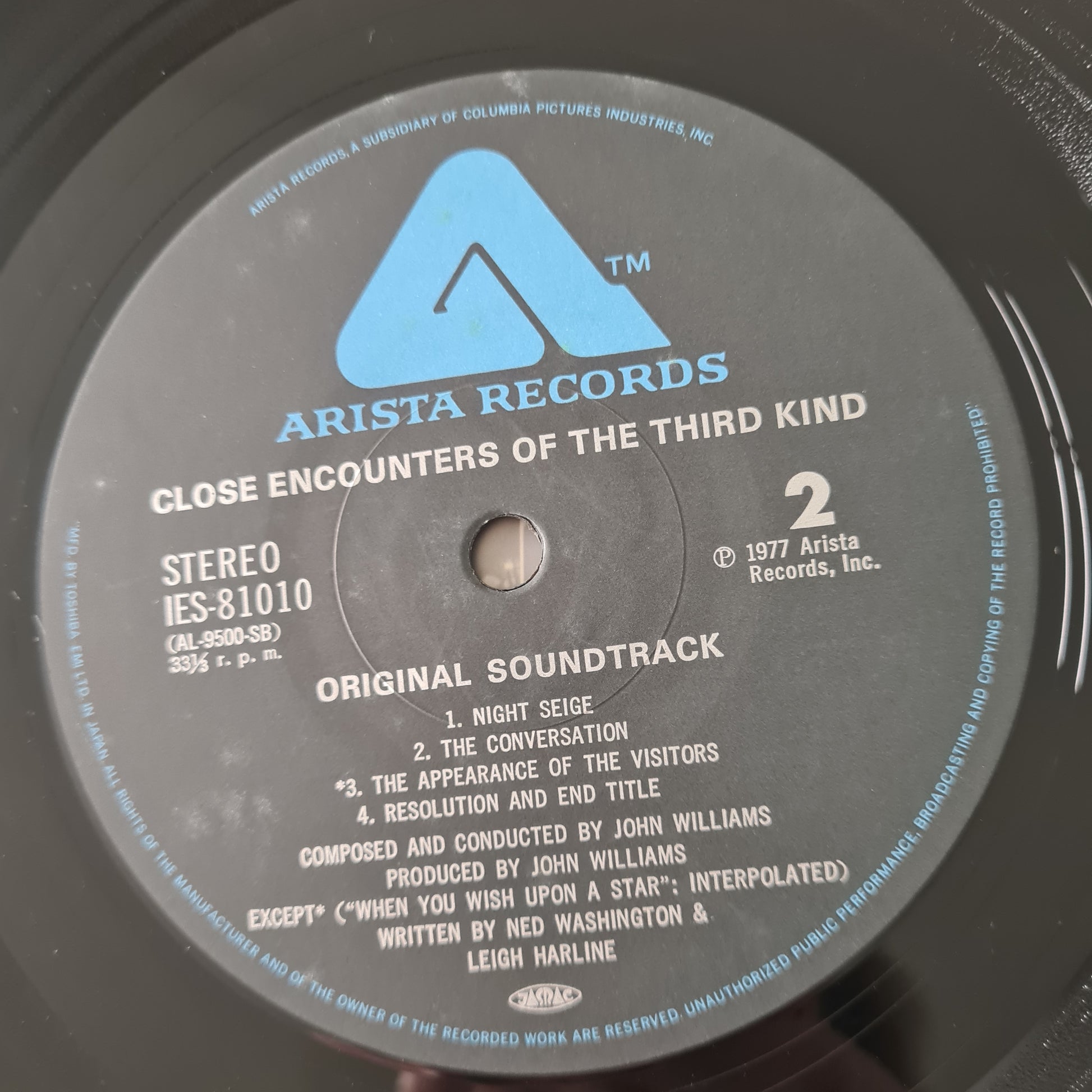 John Williams – Close Encounters Of The Third Kind (Original Motion Picture Soundtrack)- 1977 (Japanese Pressing) - Vinyl Record LP with BONUS Single - Sound Hound Records
