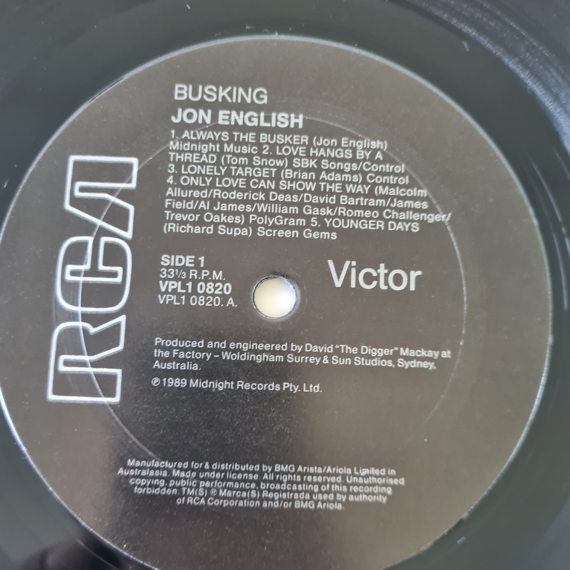 Jon English – Busking - 1989 - Vinyl Record LP (near mint) - Sound Hound Records