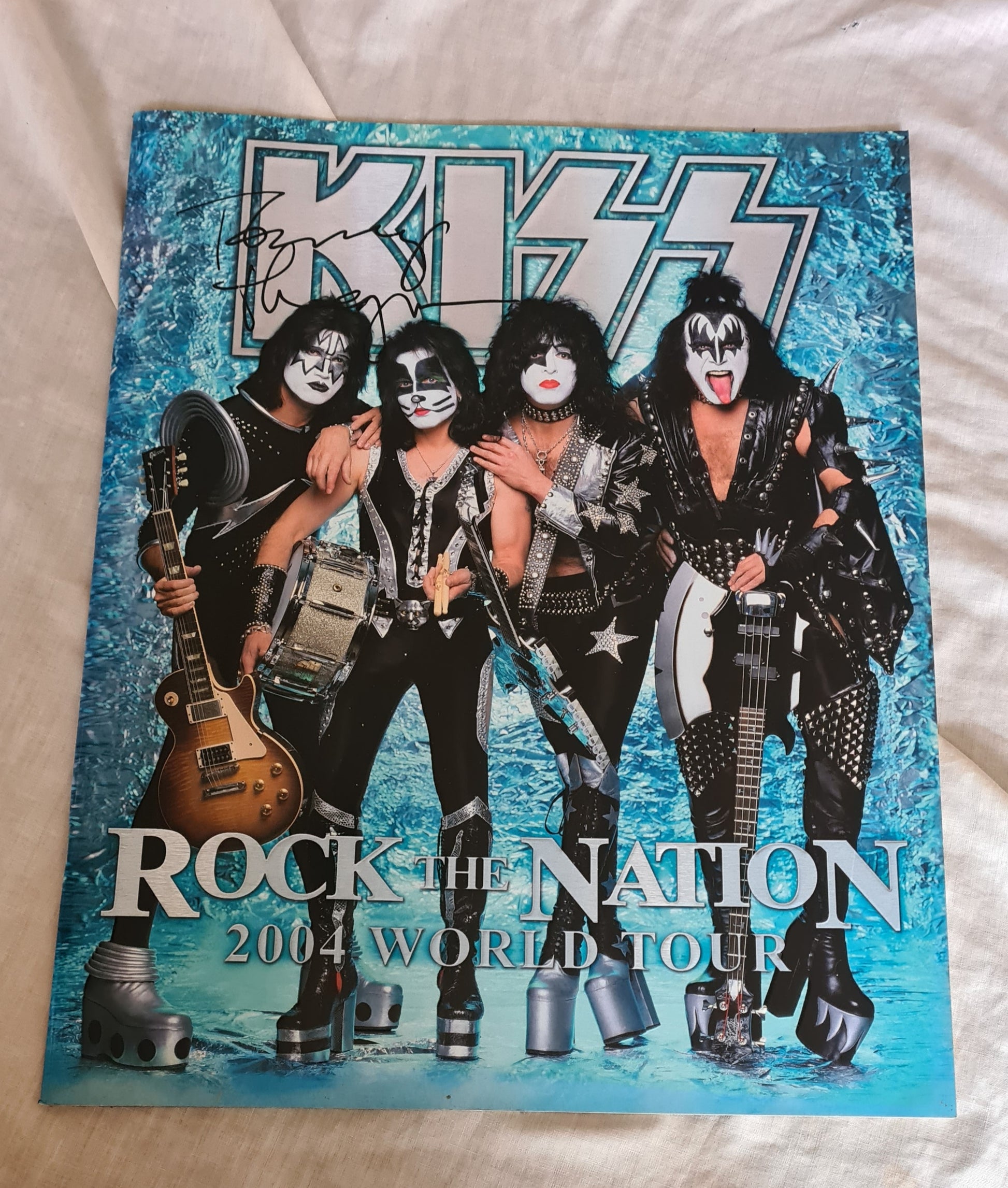 KISS - ROCK THE NATION TOUR BOOK- 2004- SIGNED BY TOMMY THAYER - Sound Hound Records