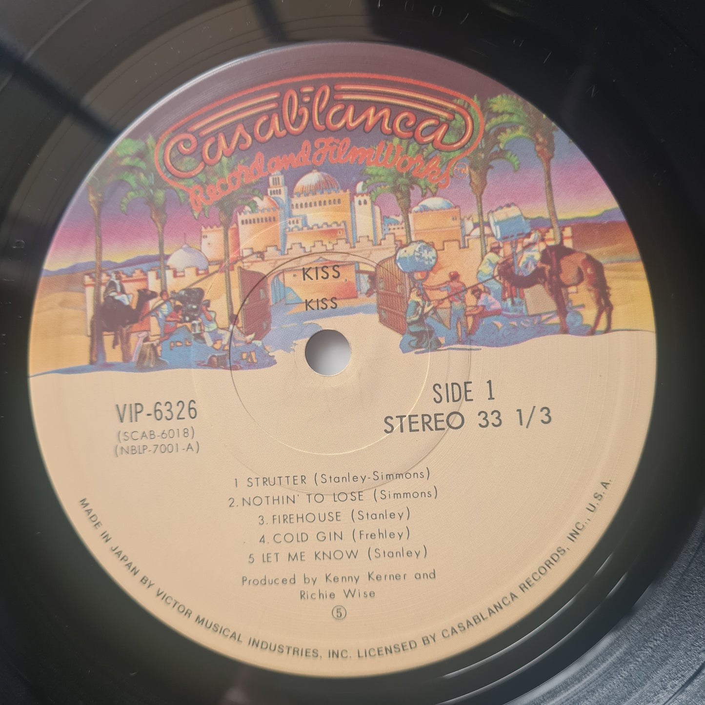 KISS – KISS - 1974 (1977 Japanese Pressing) - Vinyl Record LP - Sound Hound Records