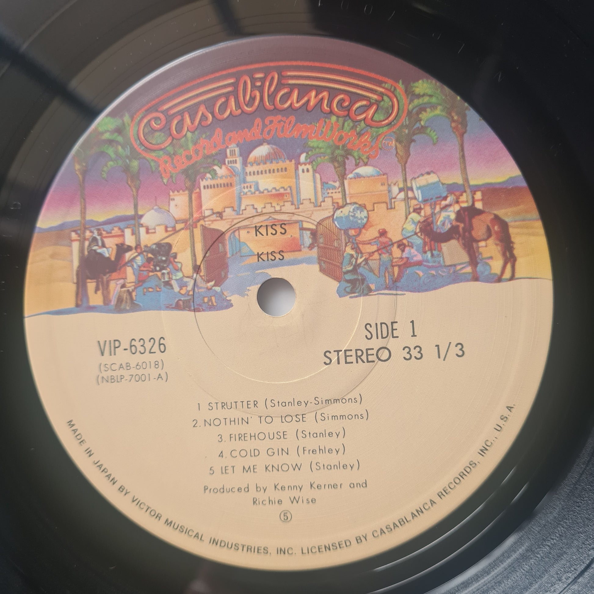 KISS – KISS - 1974 (1977 Japanese Pressing) - Vinyl Record LP - Sound Hound Records