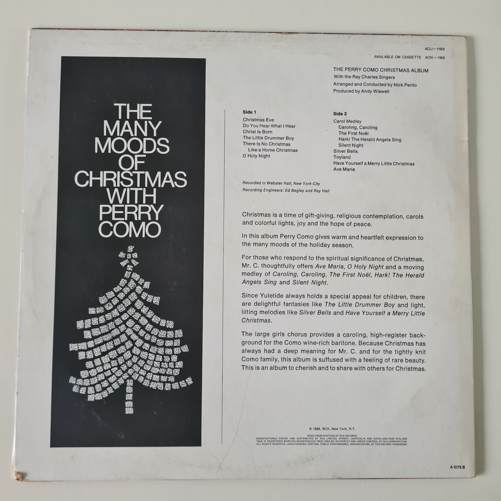 Perry Como – The Perry Como Christmas Album - 1968 (1976 Australian Pressing) - Vinyl Record LP - Sound Hound Records