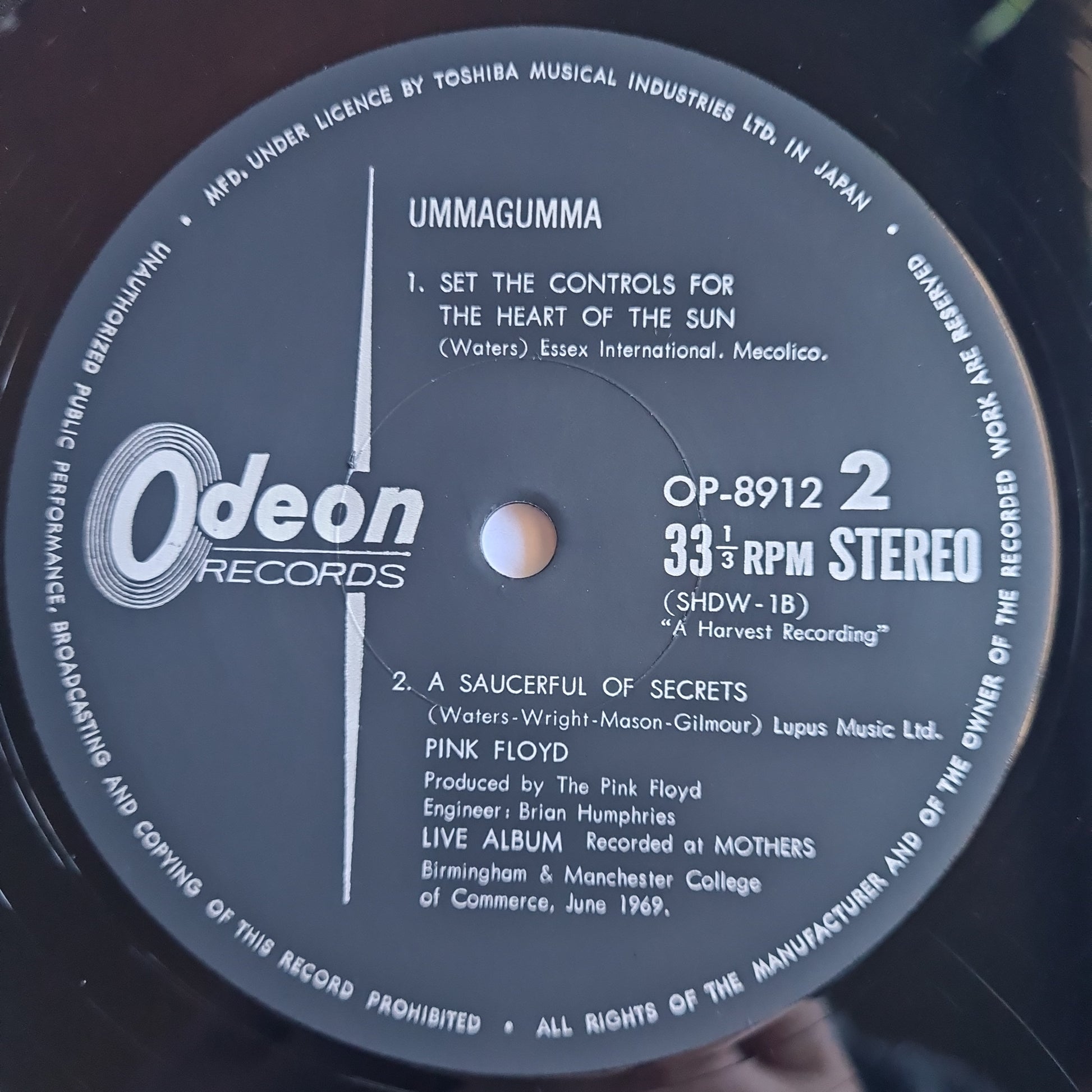 Pink Floyd – Ummagumma - 1970 (Gatefold Japanese Pressing) - Vinyl Record 2LP - Sound Hound Records
