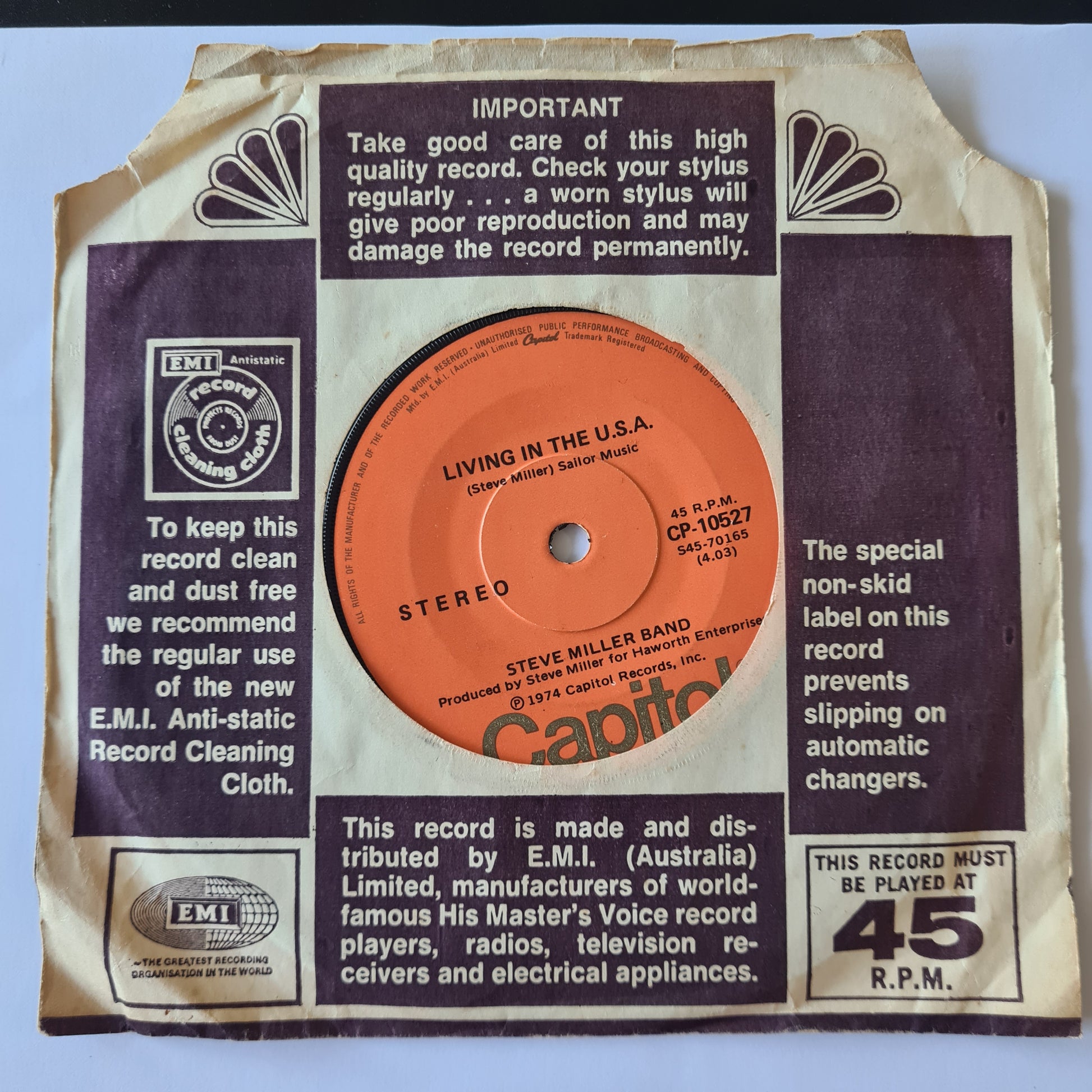 Steve Miller Band - Living In The U.S.A. / Kow Kow Calqulator - 1974 - Vinyl Record 7" Single - 45 RPM - Sound Hound Records