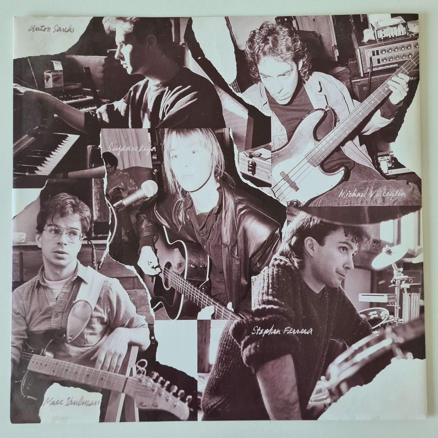 Suzanne Vega – Solitude Standing - 1987 - Vinyl Record LP (near mint) - Sound Hound Records