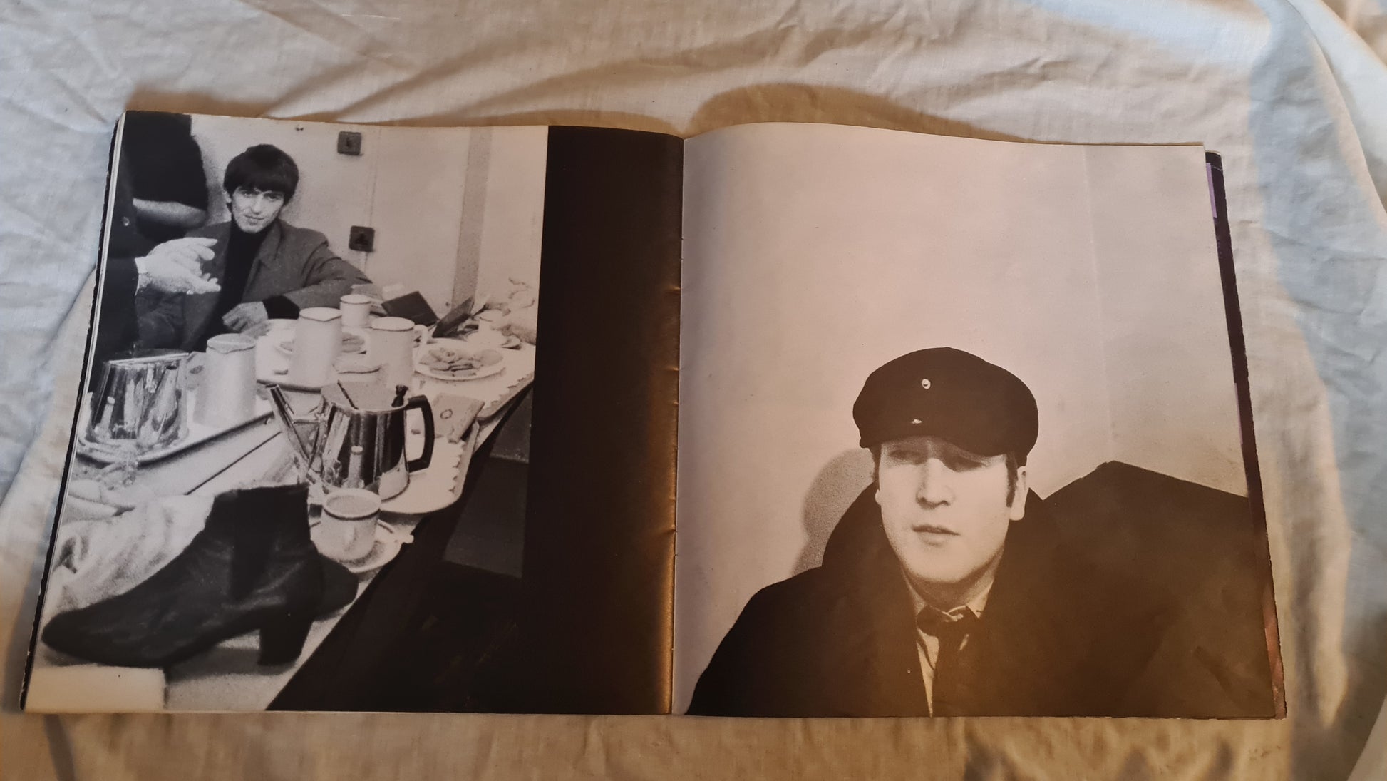 THE BEATLES - BEATLES LTD: ORIGINAL 1964 TOUR BOOK- TOUR PROGRAM- VINTAGE RARE - Sound Hound Records