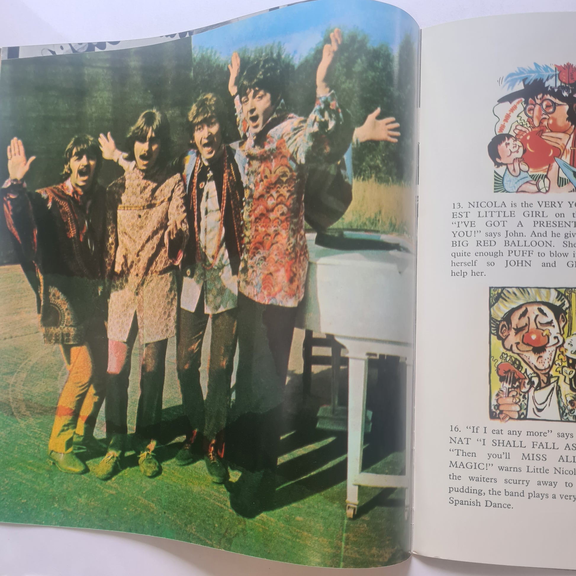 The Beatles – Magical Mystery Tour - 1967 (1976 Japanese Pressing) - Gatefold Vinyl Record LP - Sound Hound Records