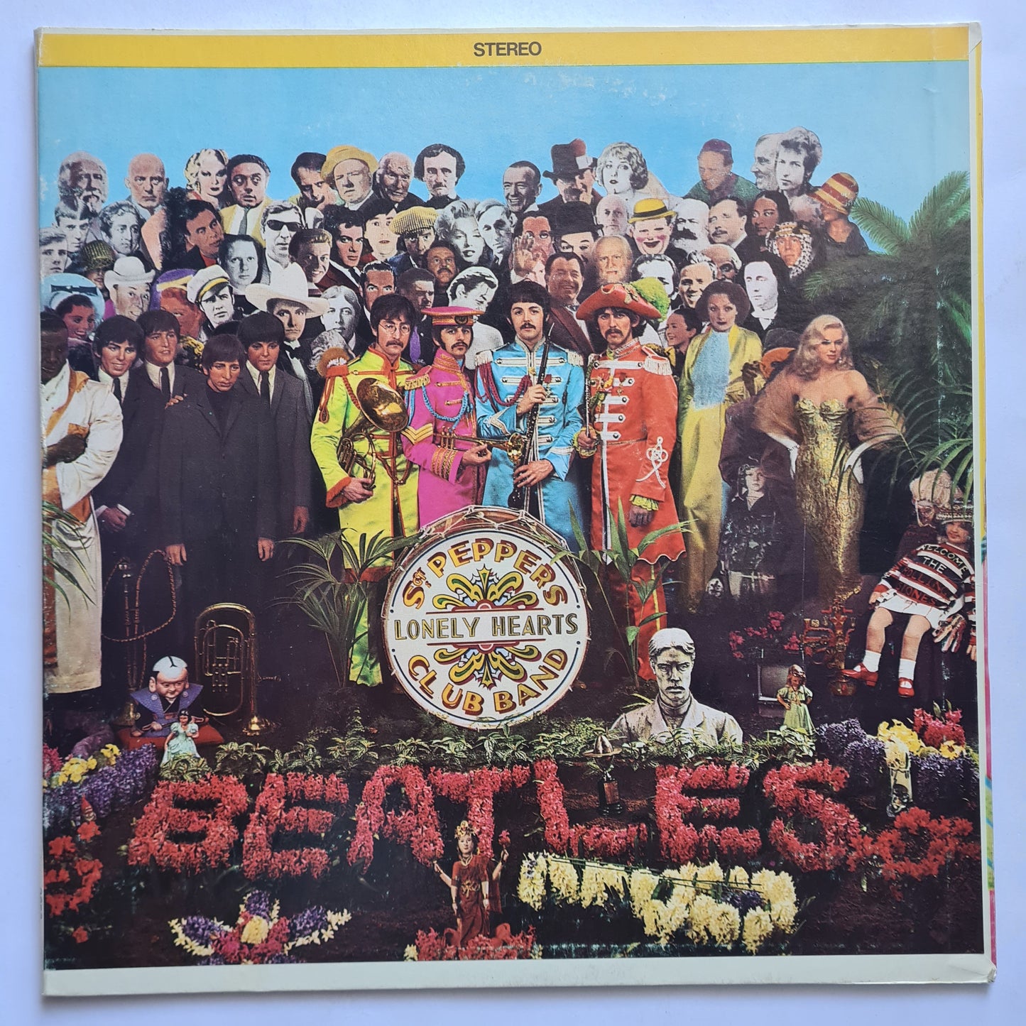 The Beatles – Sgt Peppers Lonely Hearts Club Band - 1967 (1968 USA Pressing) - Vinyl Record LP with insert - Sound Hound Records