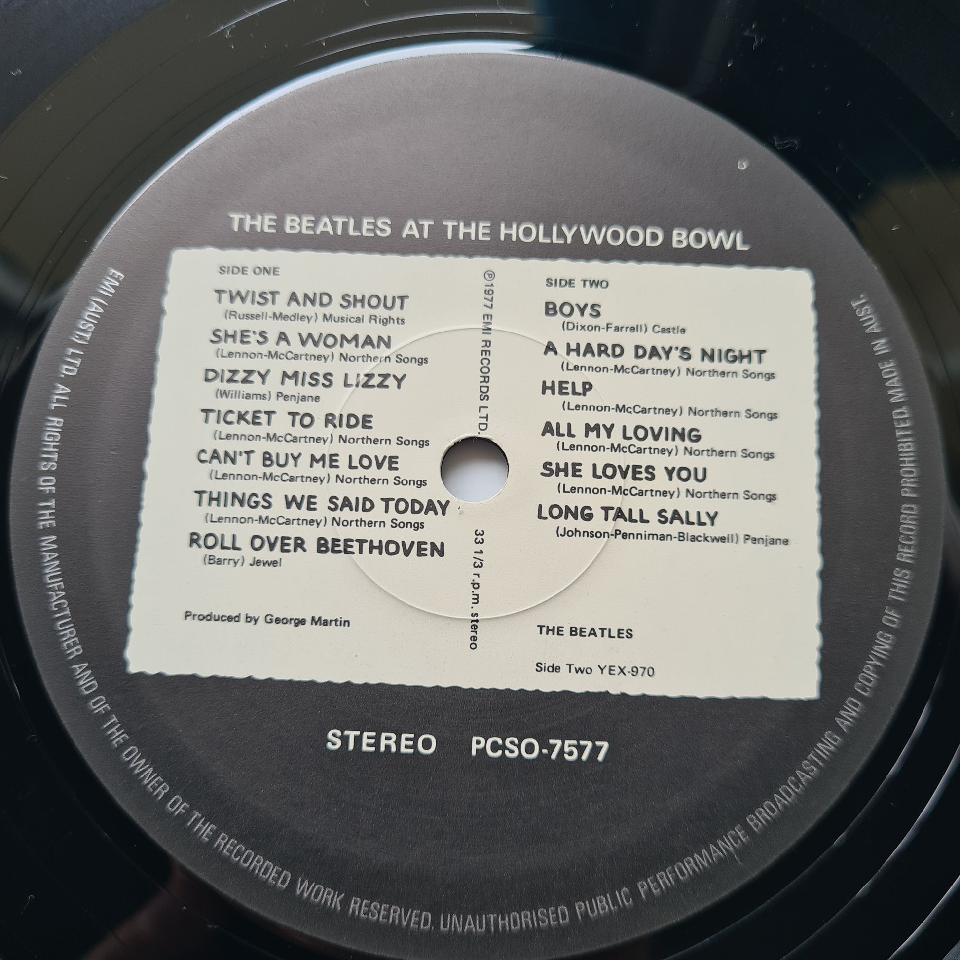 The Beatles –  The Beatles At The Hollywood Bowl - 1977 - Vinyl Record LP (near mint) - Sound Hound Records