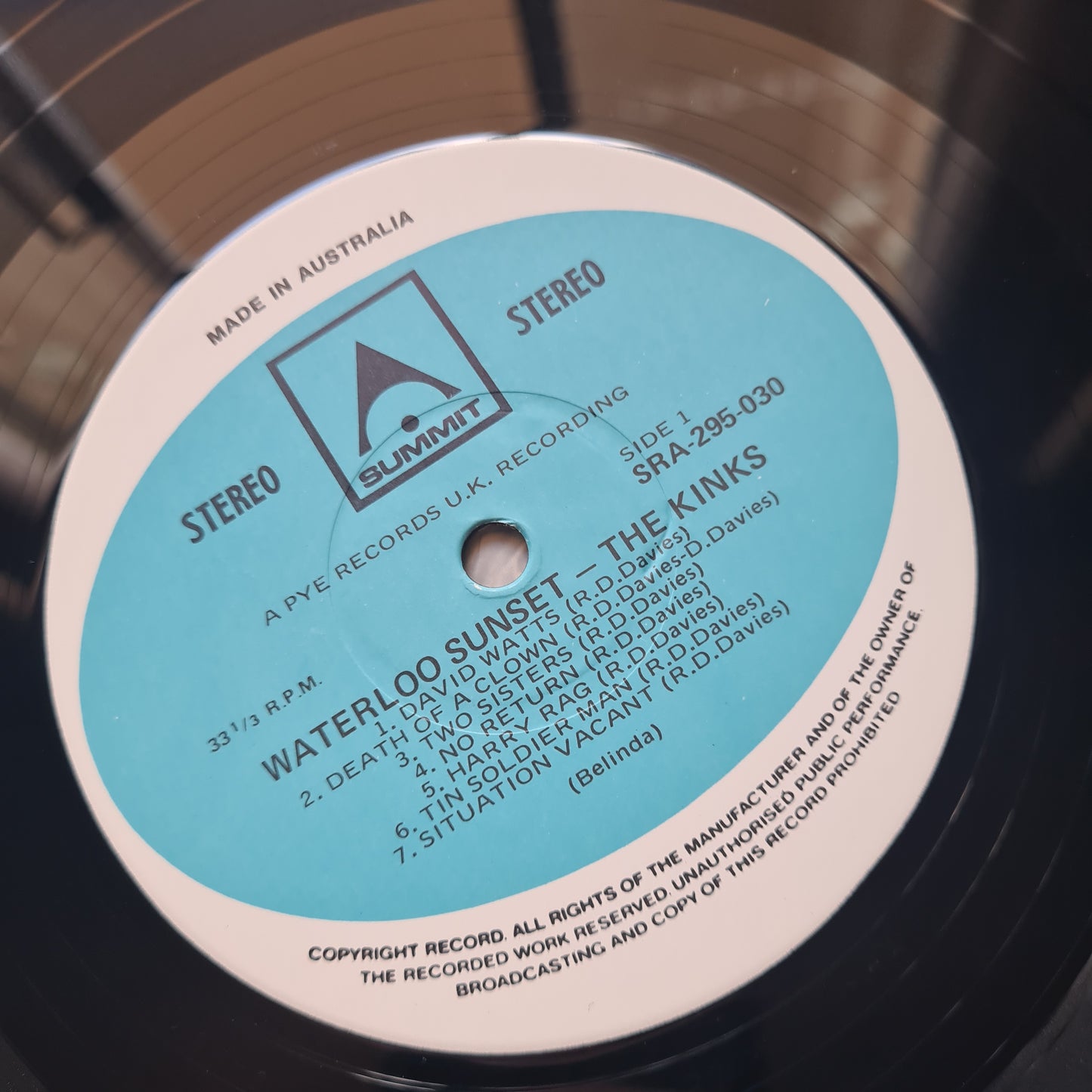 The Kinks – Waterloo Sunset (Greatest Hits) - 1971 - Vinyl Record LP - Sound Hound Records