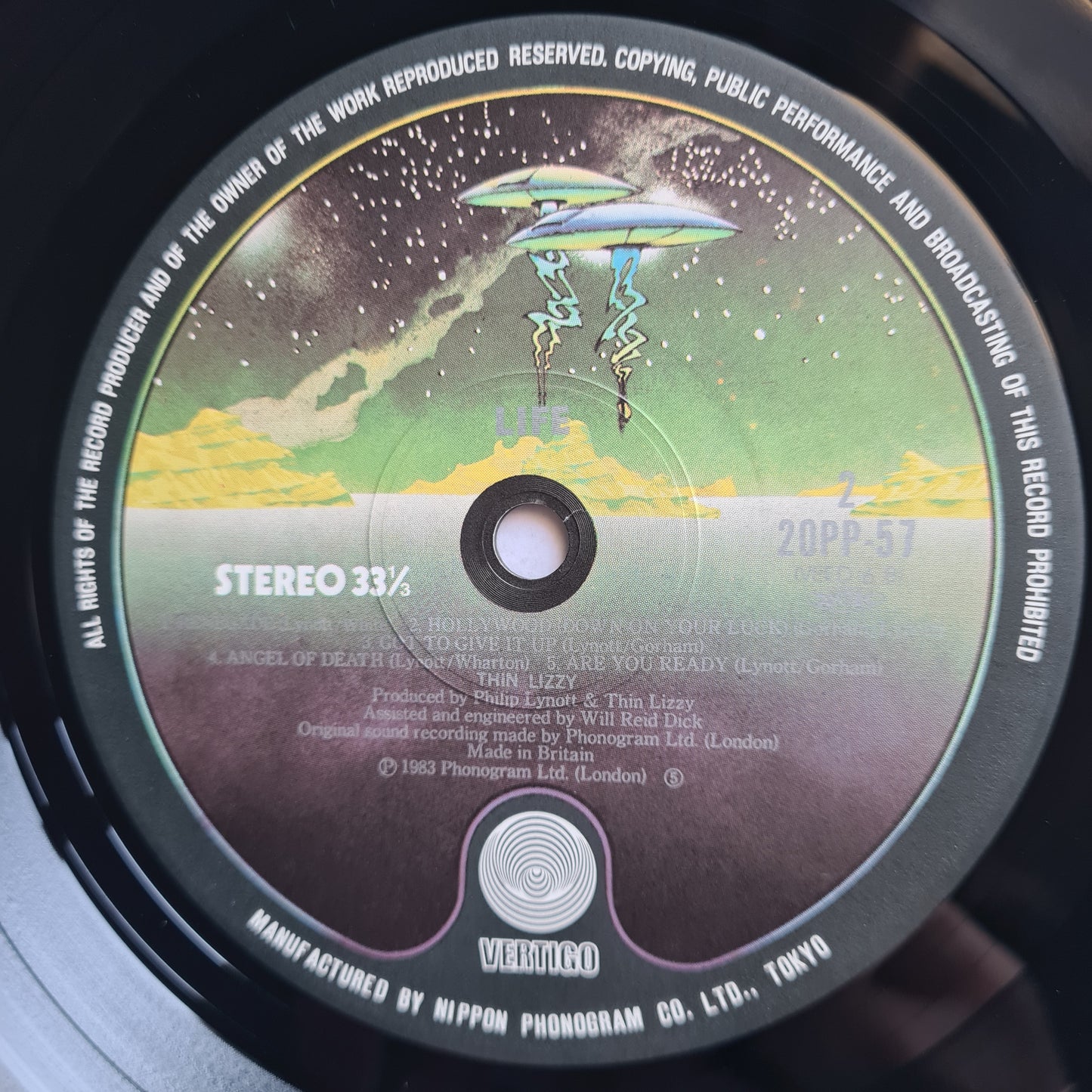 Thin Lizzy – Life Live - 1980 (2LP Japanese Pressing) - Vinyl Record (near mint) - Sound Hound Records