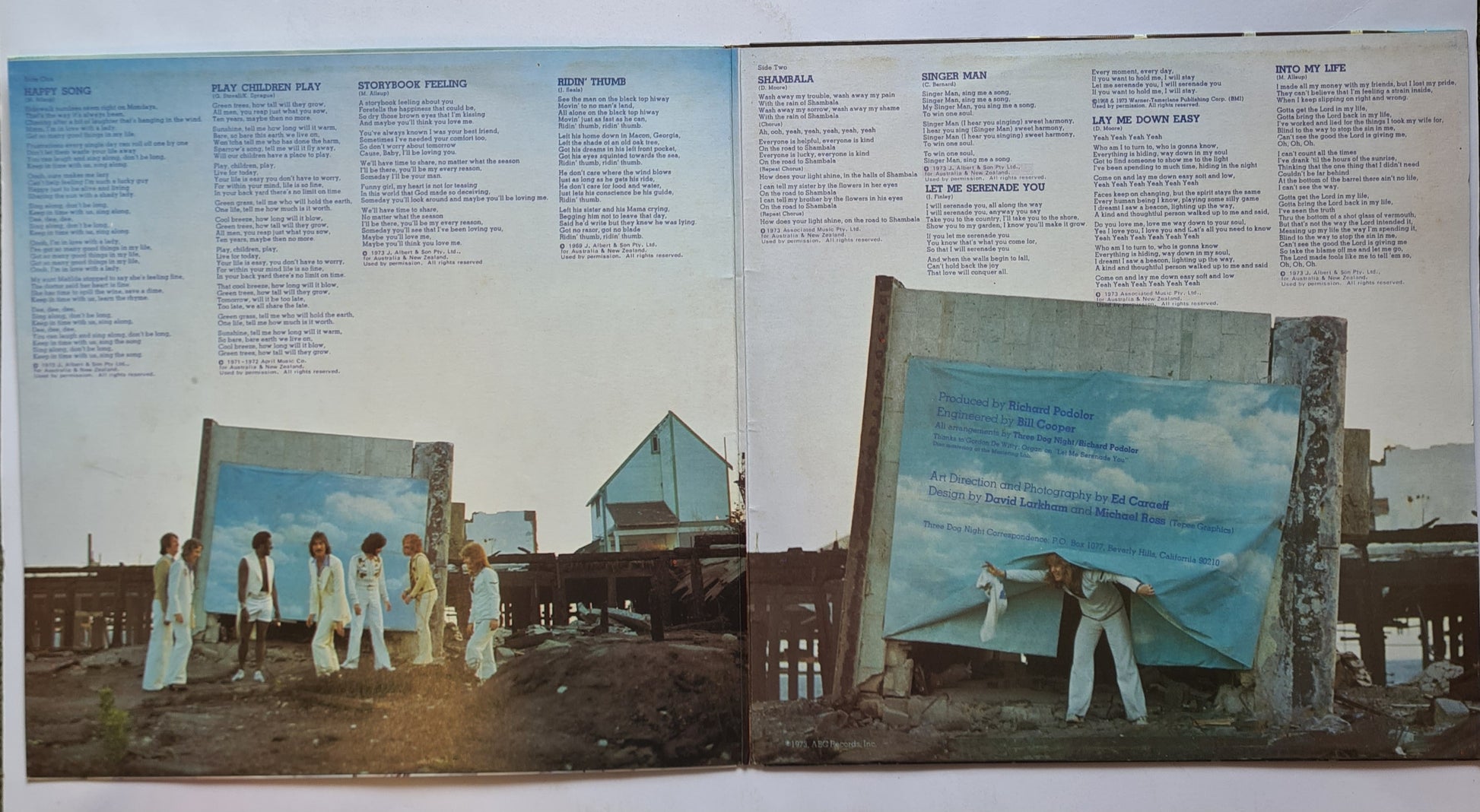 Three Dog Night – Cyan - 1973 (Near Mint) - Vinyl Record LP (Gatefold) - Sound Hound Records