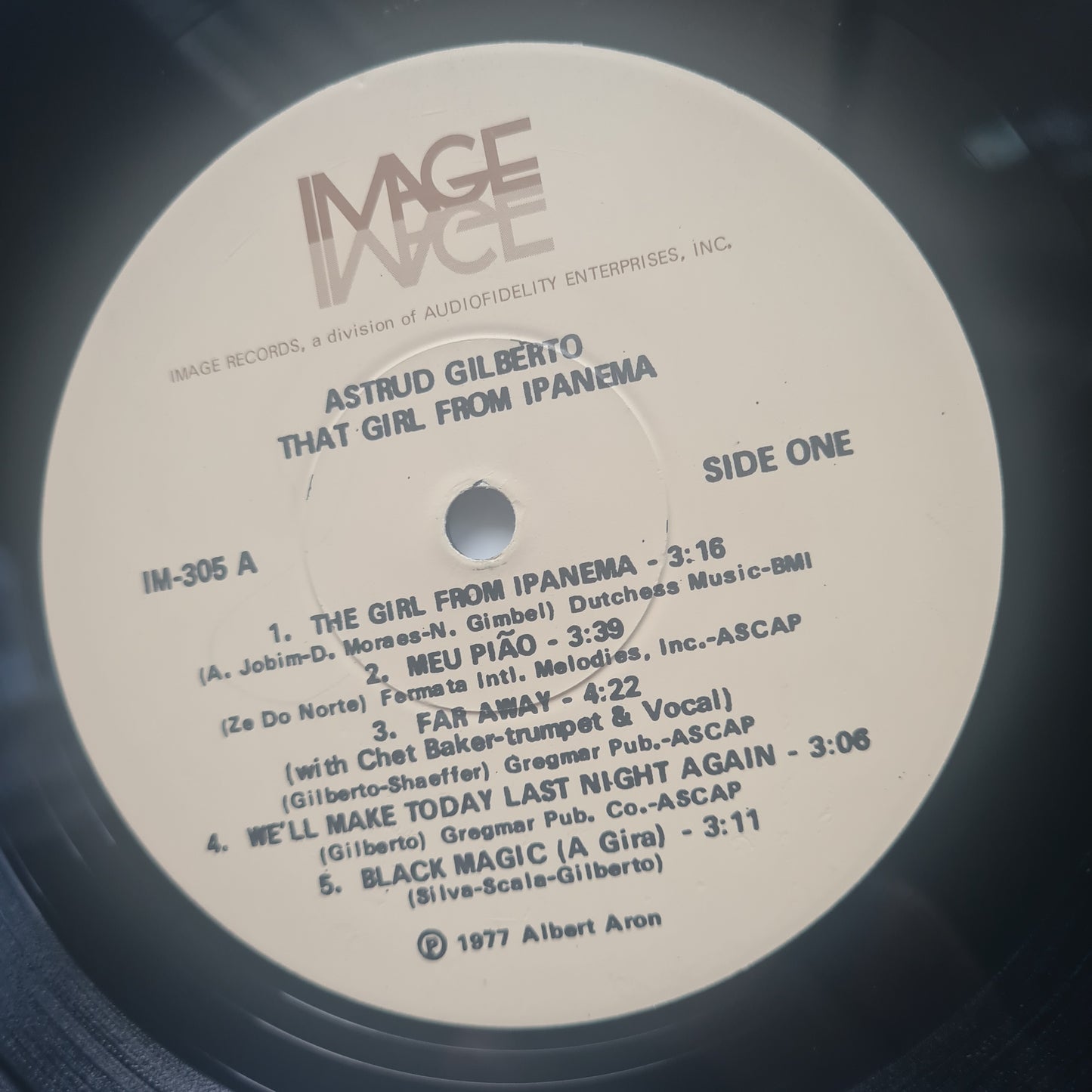 Astrud Gilberto – That Girl From Ipanema - 1977 - Vinyl Record LP 🇧🇷