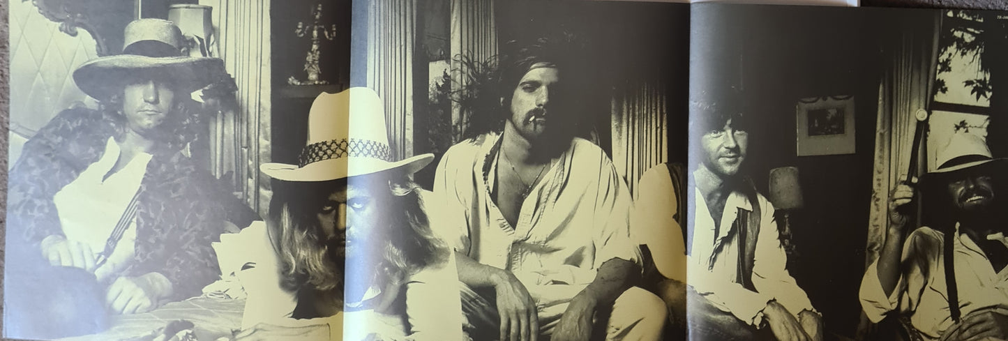 Eagles – Hotel California - 1976 (Australian Pressing) - (with poster) - Vinyl Record LP