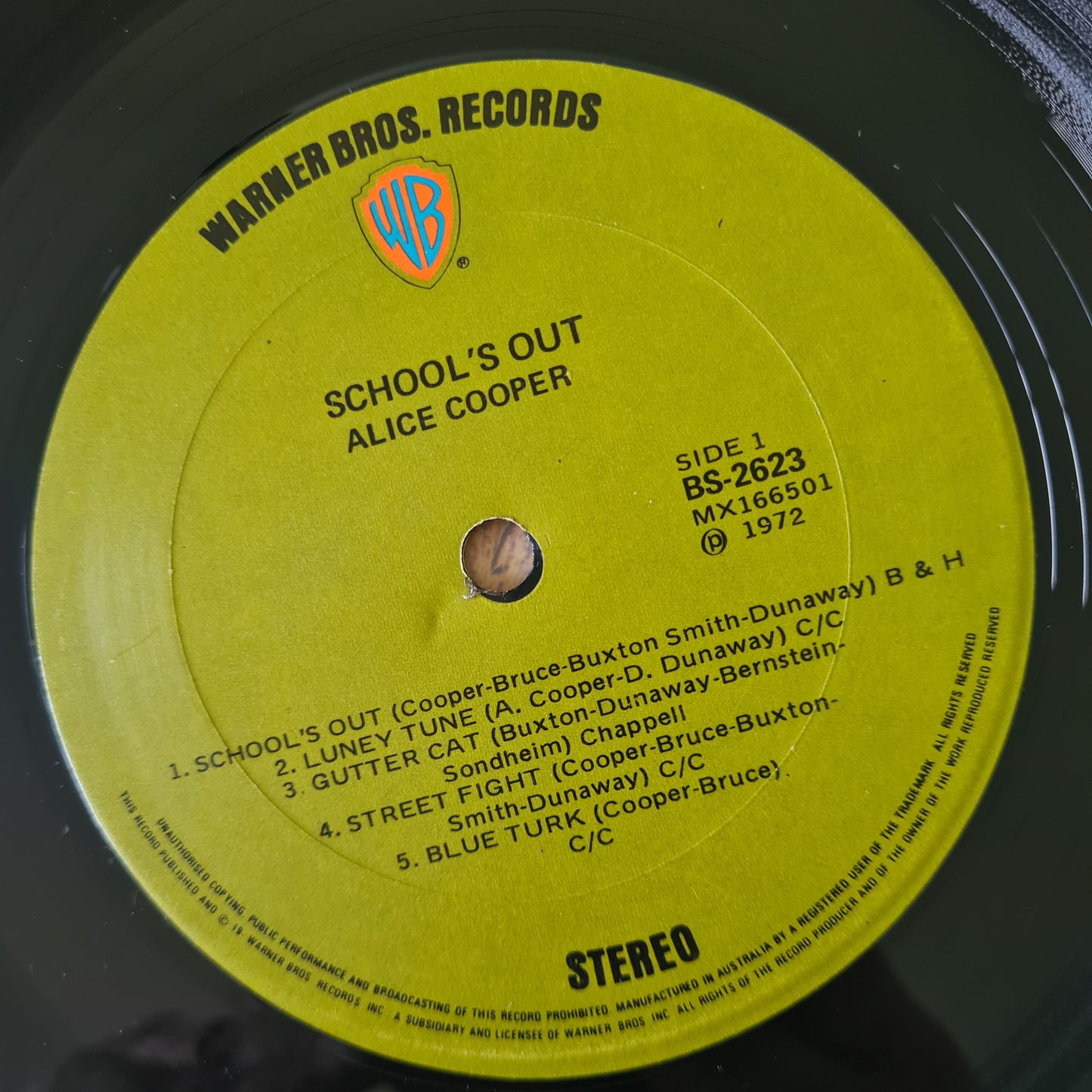 Alice Cooper – School's Out - 1972 (First Australian Pressing with folding desk cover)- Vinyl Record LP