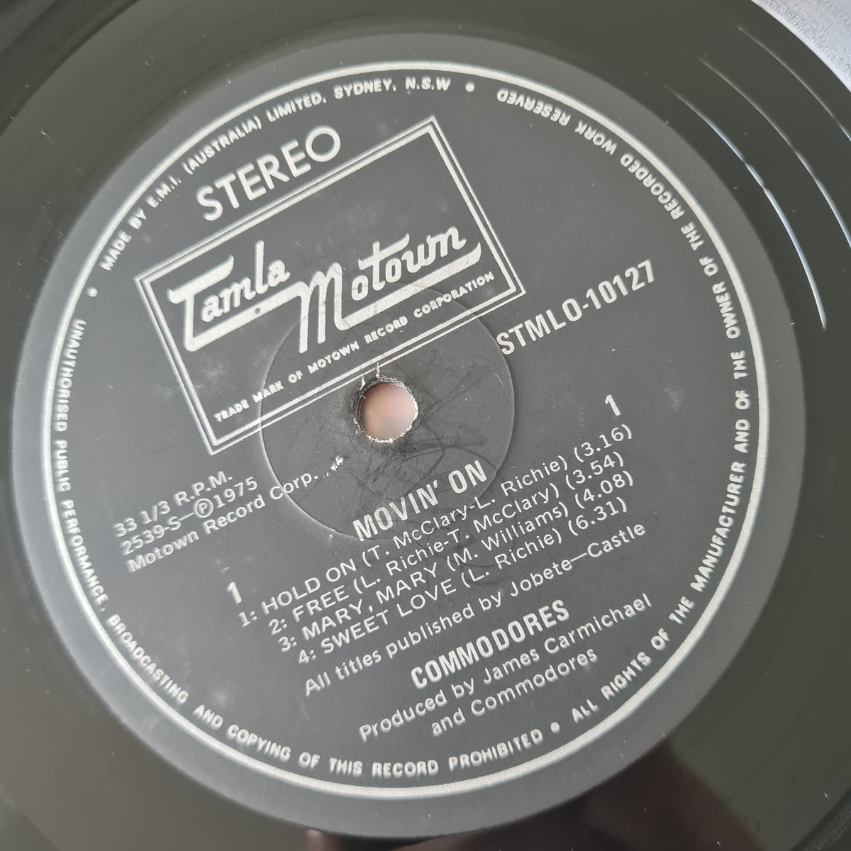 The Commodores – Movin' On - 1975 - Vinyl Record LP