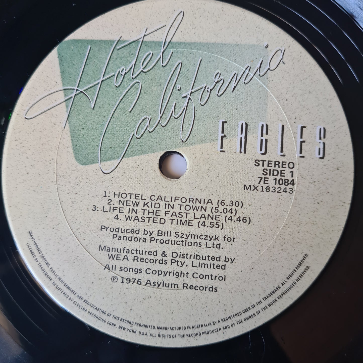 Eagles – Hotel California - 1976 (Australian Pressing) - (with poster) - Vinyl Record LP