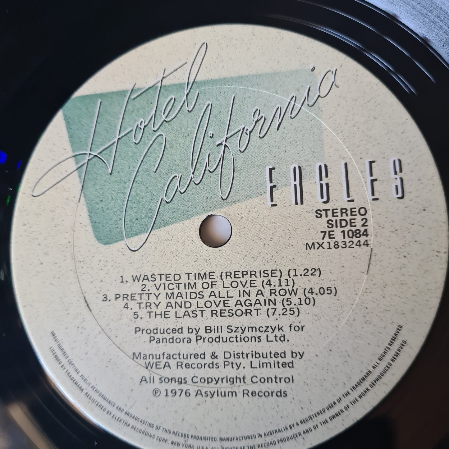 Eagles – Hotel California - 1976 (Australian Pressing) - (with poster) - Vinyl Record LP