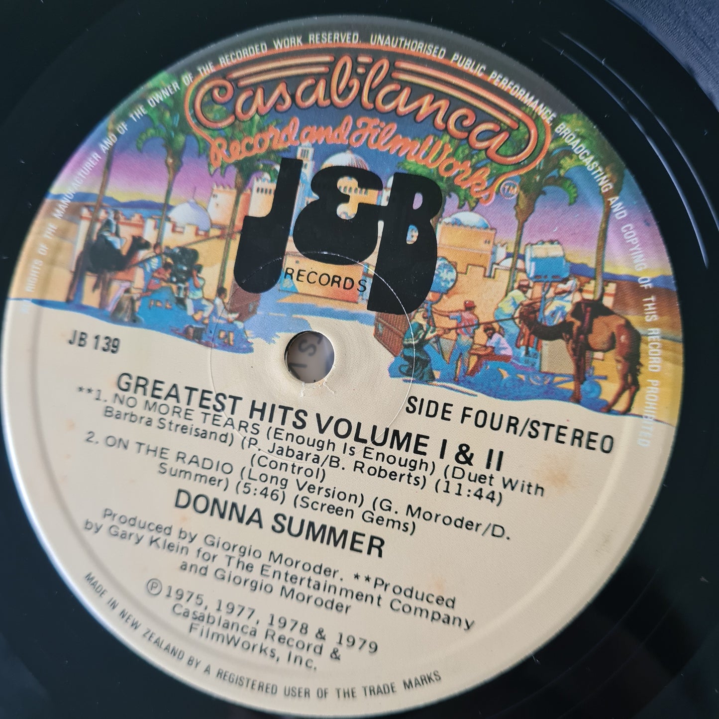 Donna Summer – Greatest Hits: Volume I & II (New Zealand Press) - 1979 - Vinyl Record 2LP