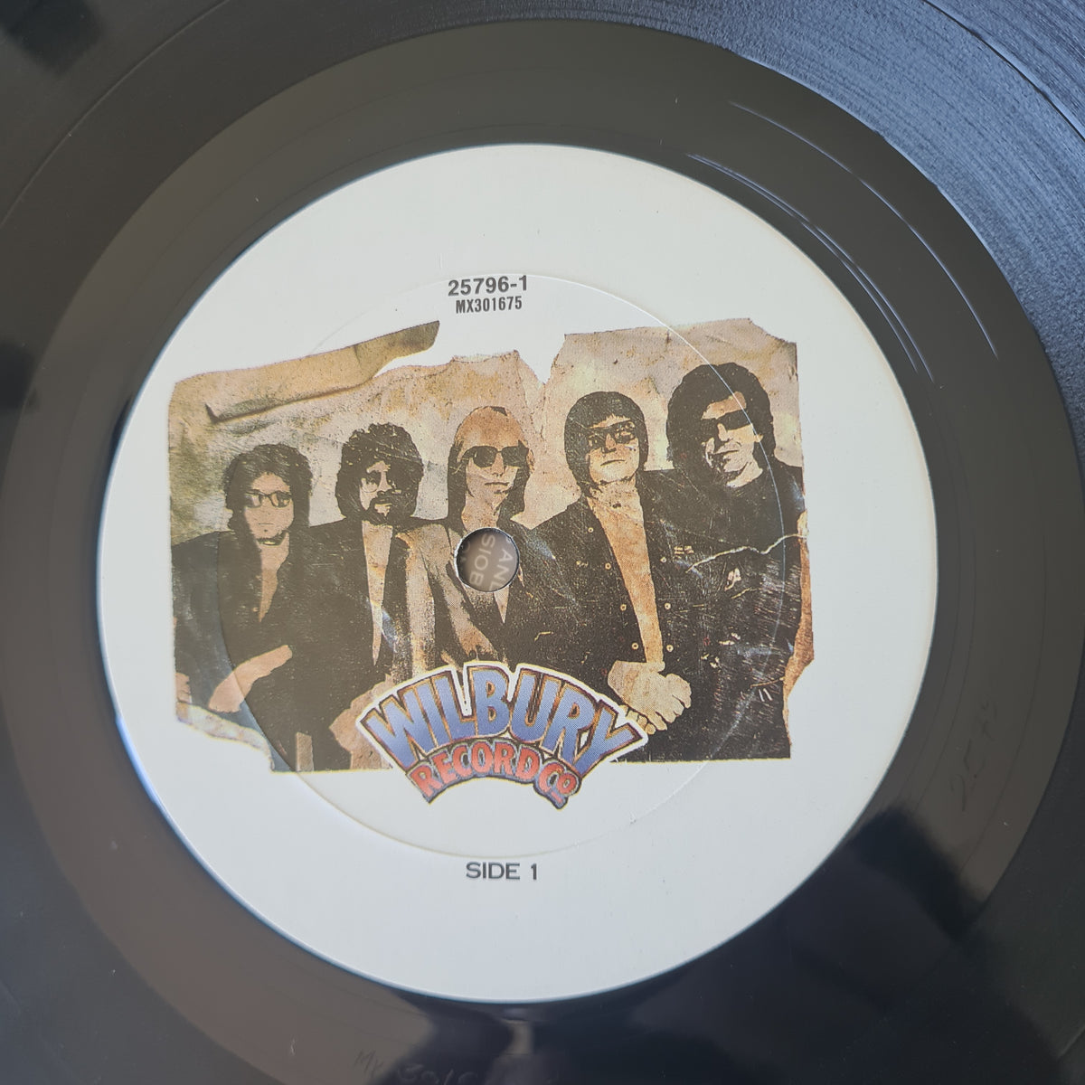 Traveling Wilburys – Volume 1 - 1988 (George Harrison, Tom Petty, Roy Orbison, Bob Dylan, Jeff Lynne) - Vinyl Record LP